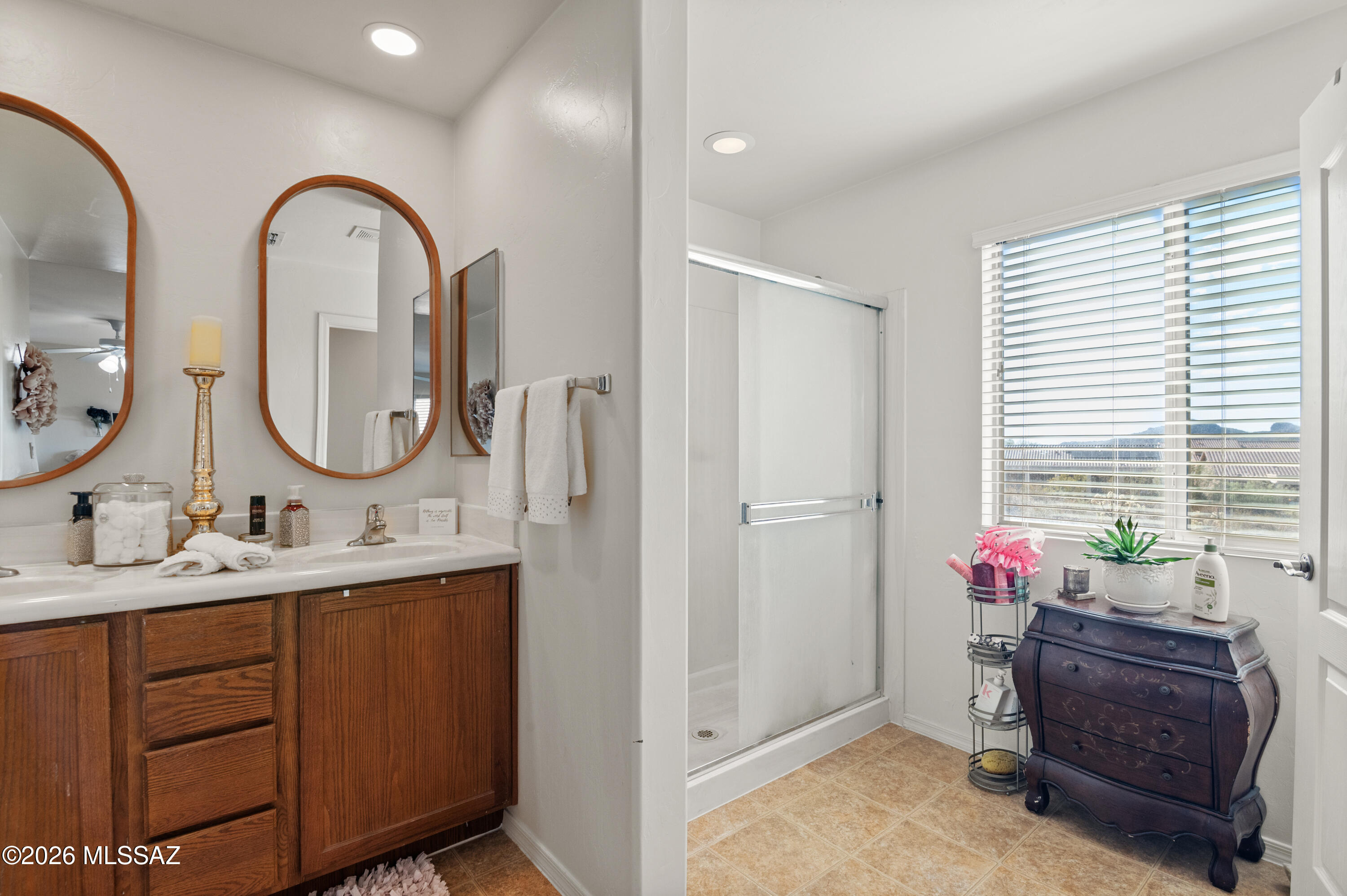 Continental Reserve Blk. 14 (1-82) - Residential