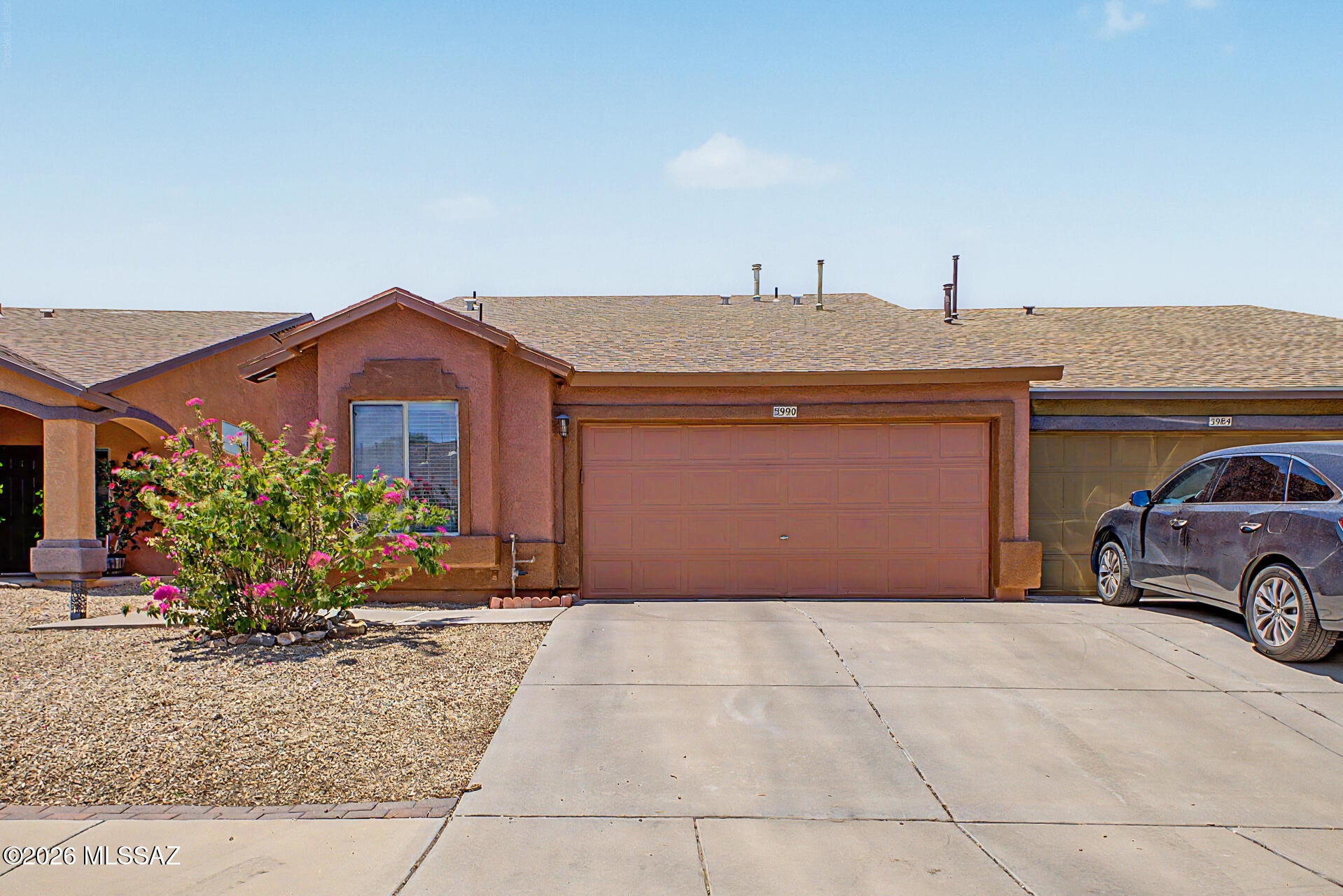Tres Pueblos - Residential