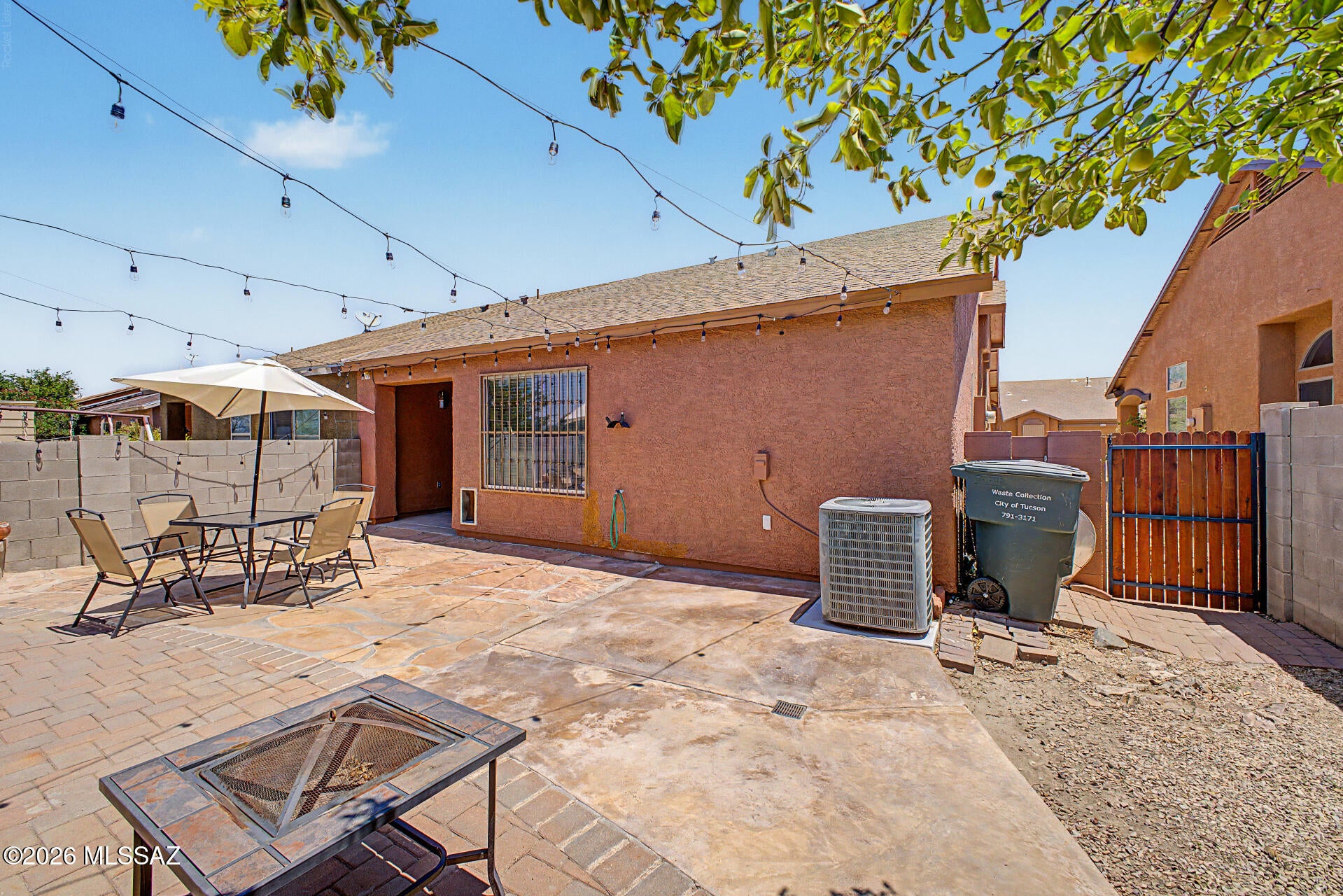 Tres Pueblos - Residential