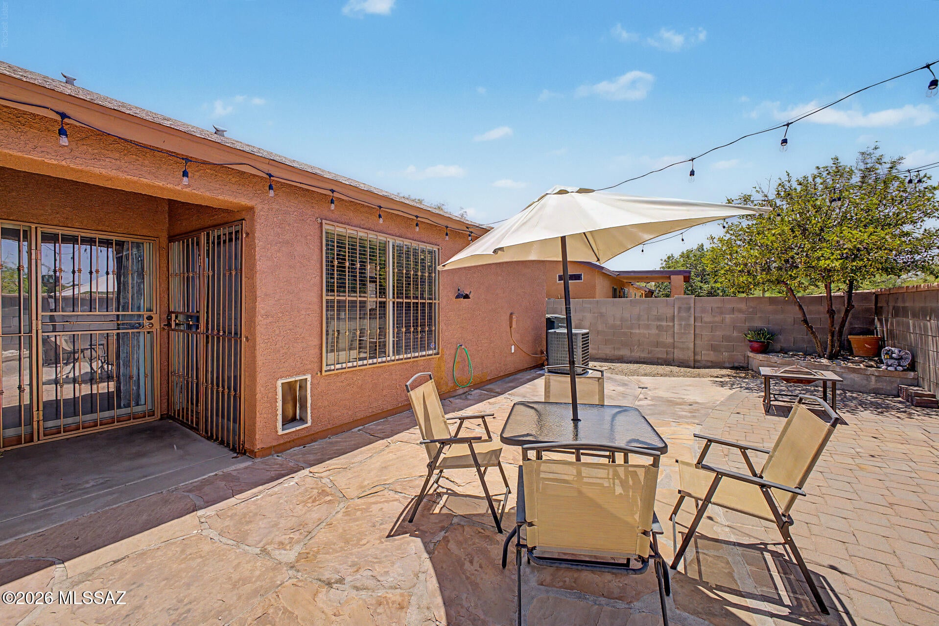 Tres Pueblos - Residential