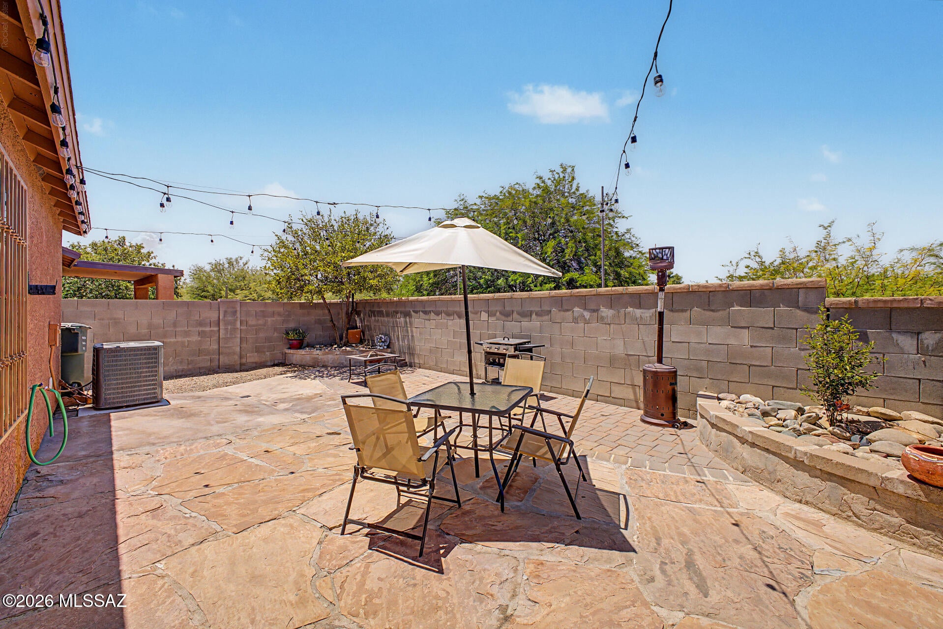 Tres Pueblos - Residential