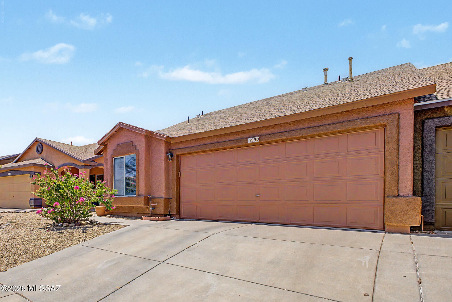 Tres Pueblos - Residential