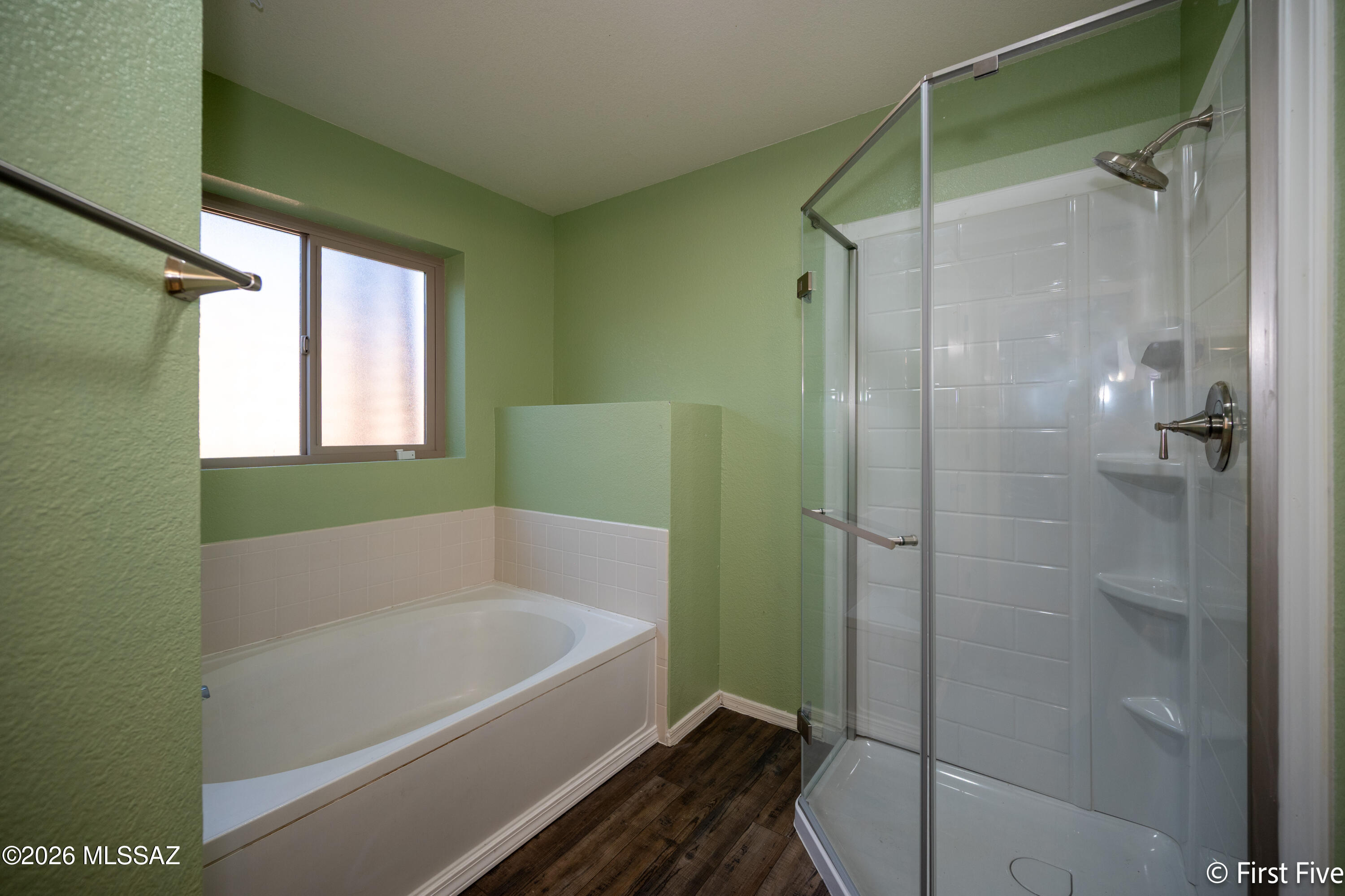 Countryside Terrace (240-398) - Residential Lease