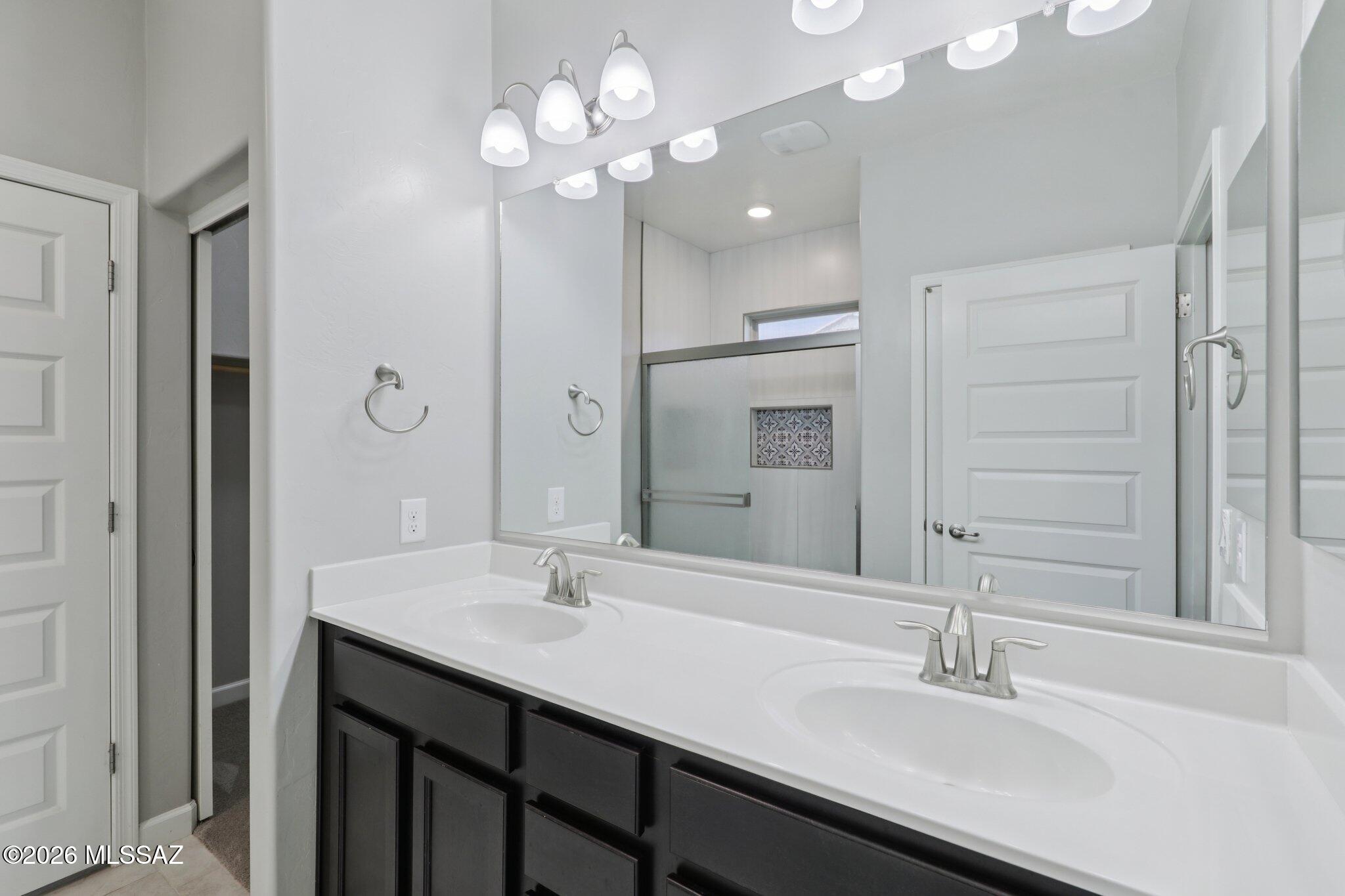 New Tucson Unit NO. 5 (1-312) - Residential
