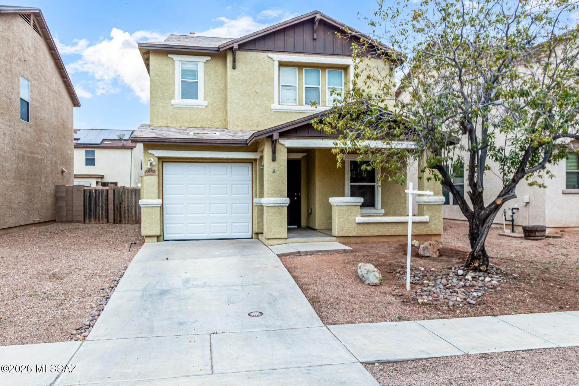Beautiful move in ready 3 bed, 3 bath house in excellent condition featuring: an open floorplan, bathroom on lower floor, large master bedroom, good appliances, walk in closets, roof and AC unit in good condition, large backyard with covered patio, ceramic tile flooring on 1st floor, & recess lighting. Your family will make memories in this wonderful community which features: playgrounds and parks. Also, the community is conveniently located close to the Freeway and quick access to downtown & Davis Monthan Airforce Base. Come make this wonderful house your home!