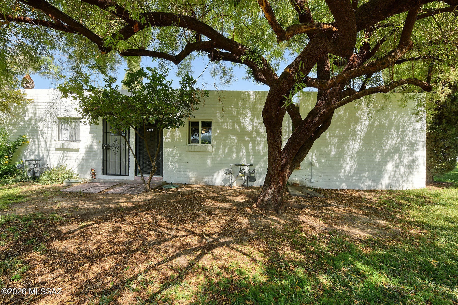 Las Lomitas (1) - Residential