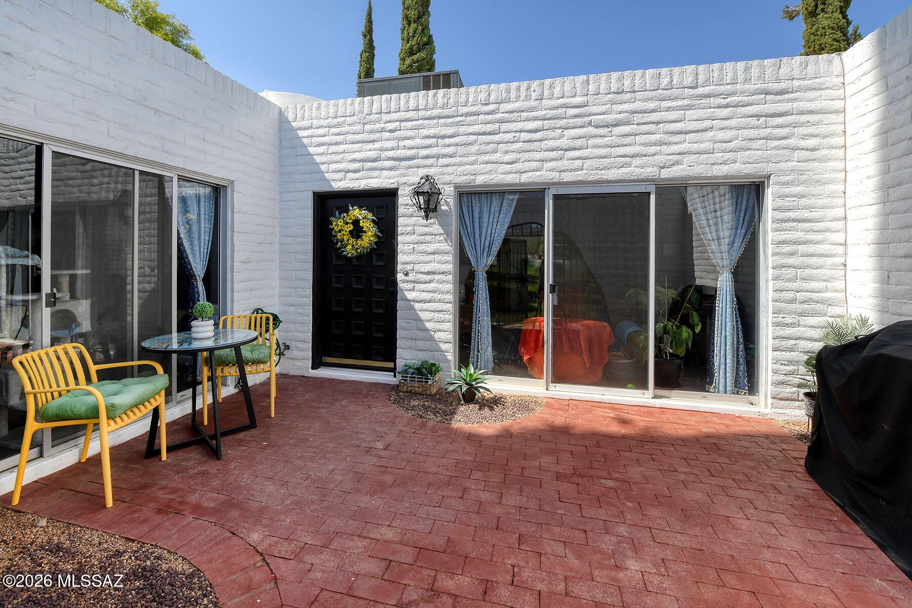 Las Lomitas (1) - Residential