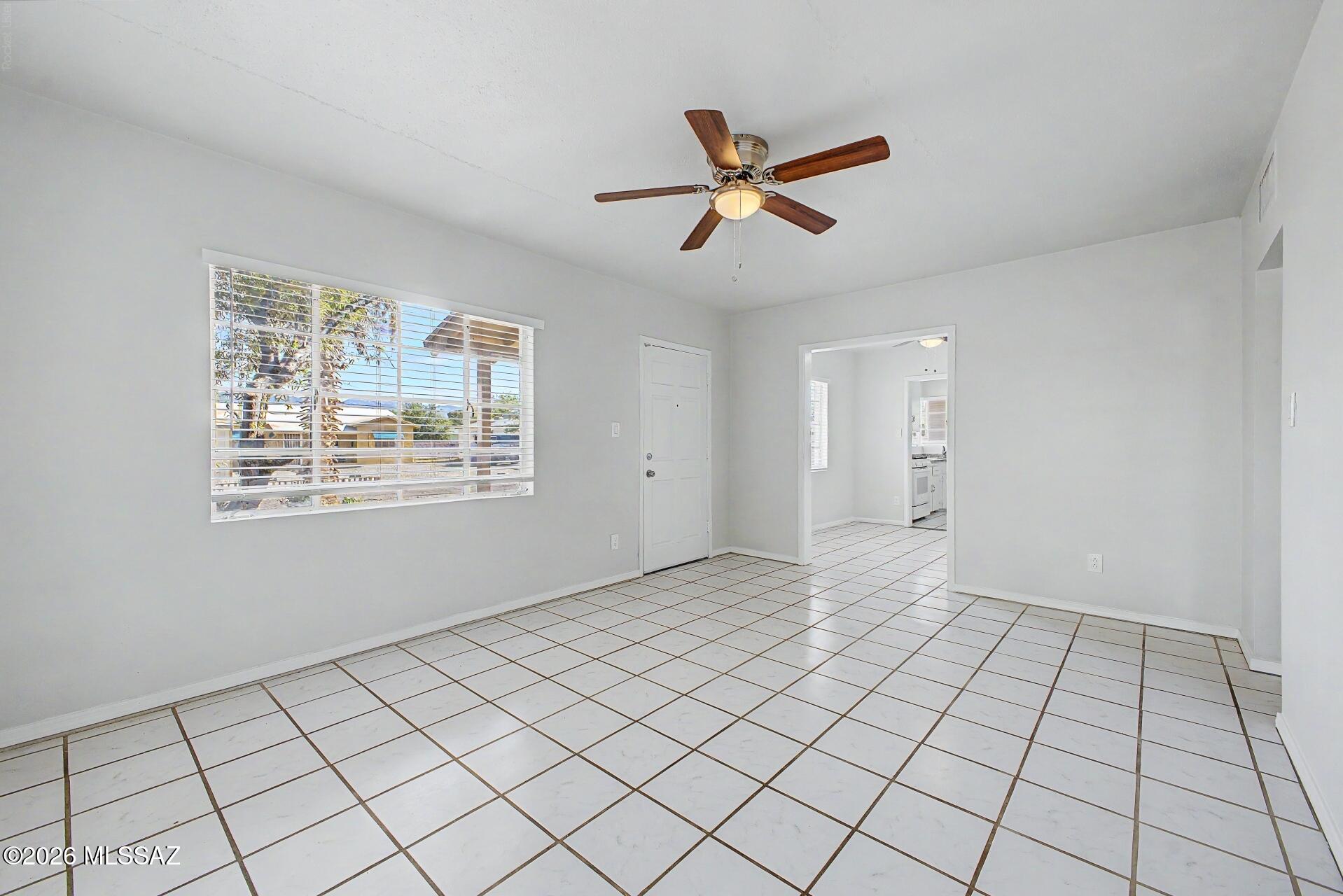 Del Monte Village - Residential