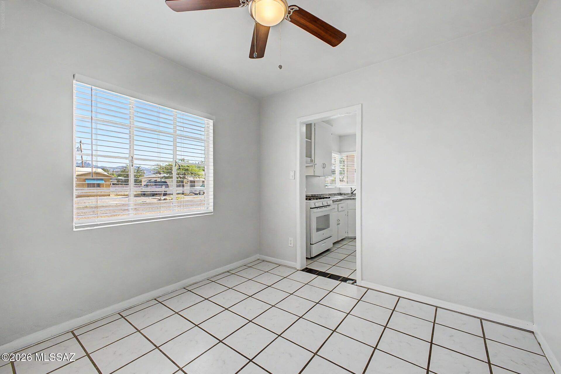 Del Monte Village - Residential