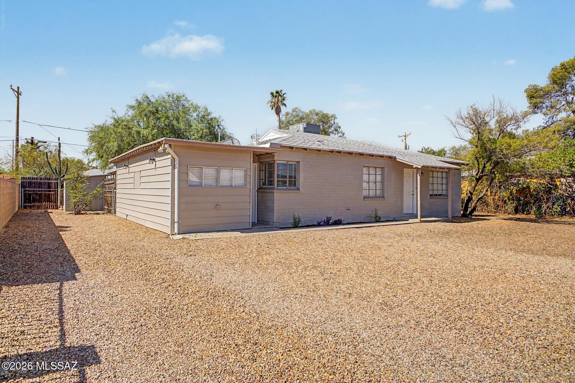 Del Monte Village - Residential