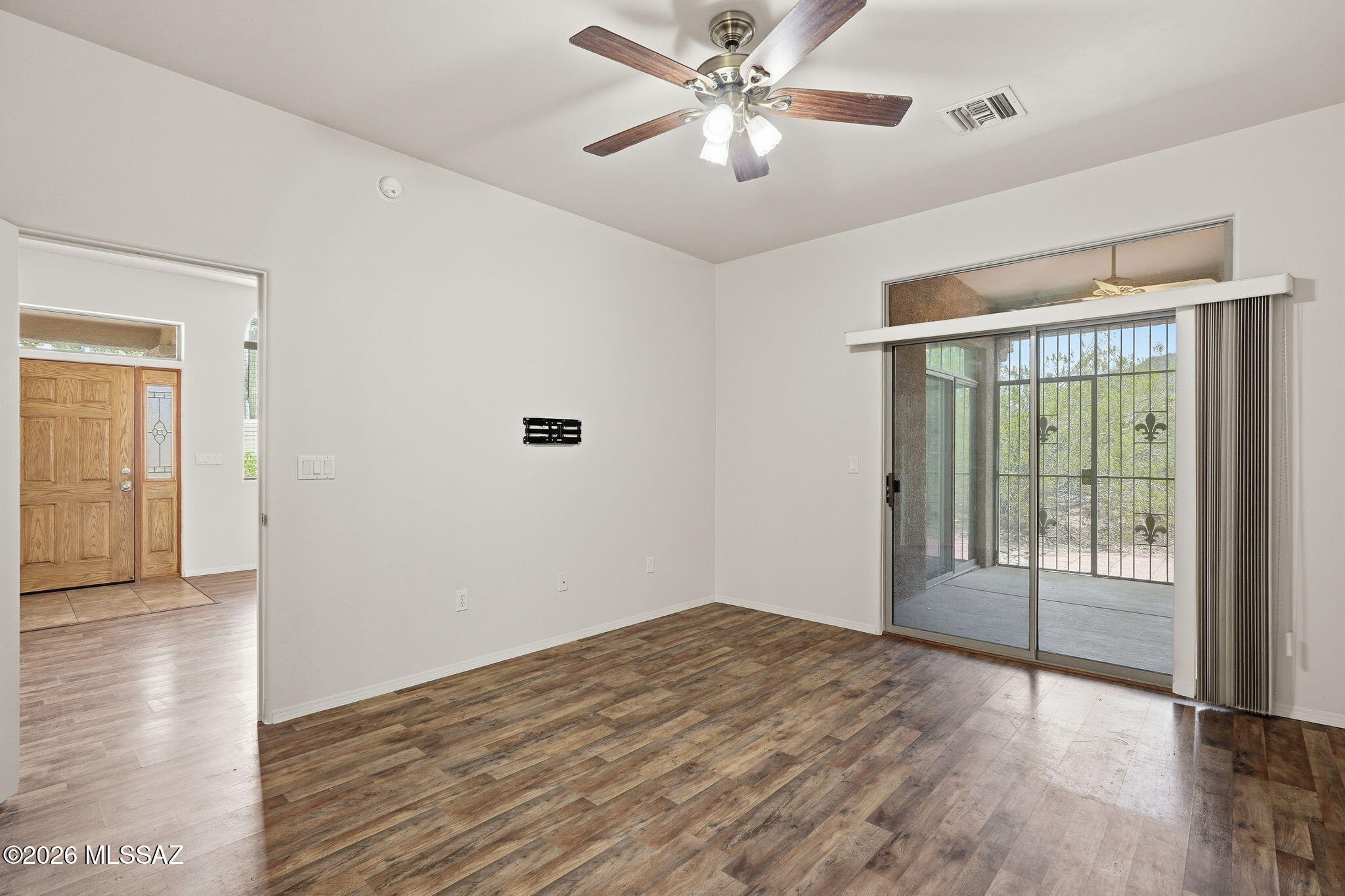 Kinney Village (1-112) - Residential