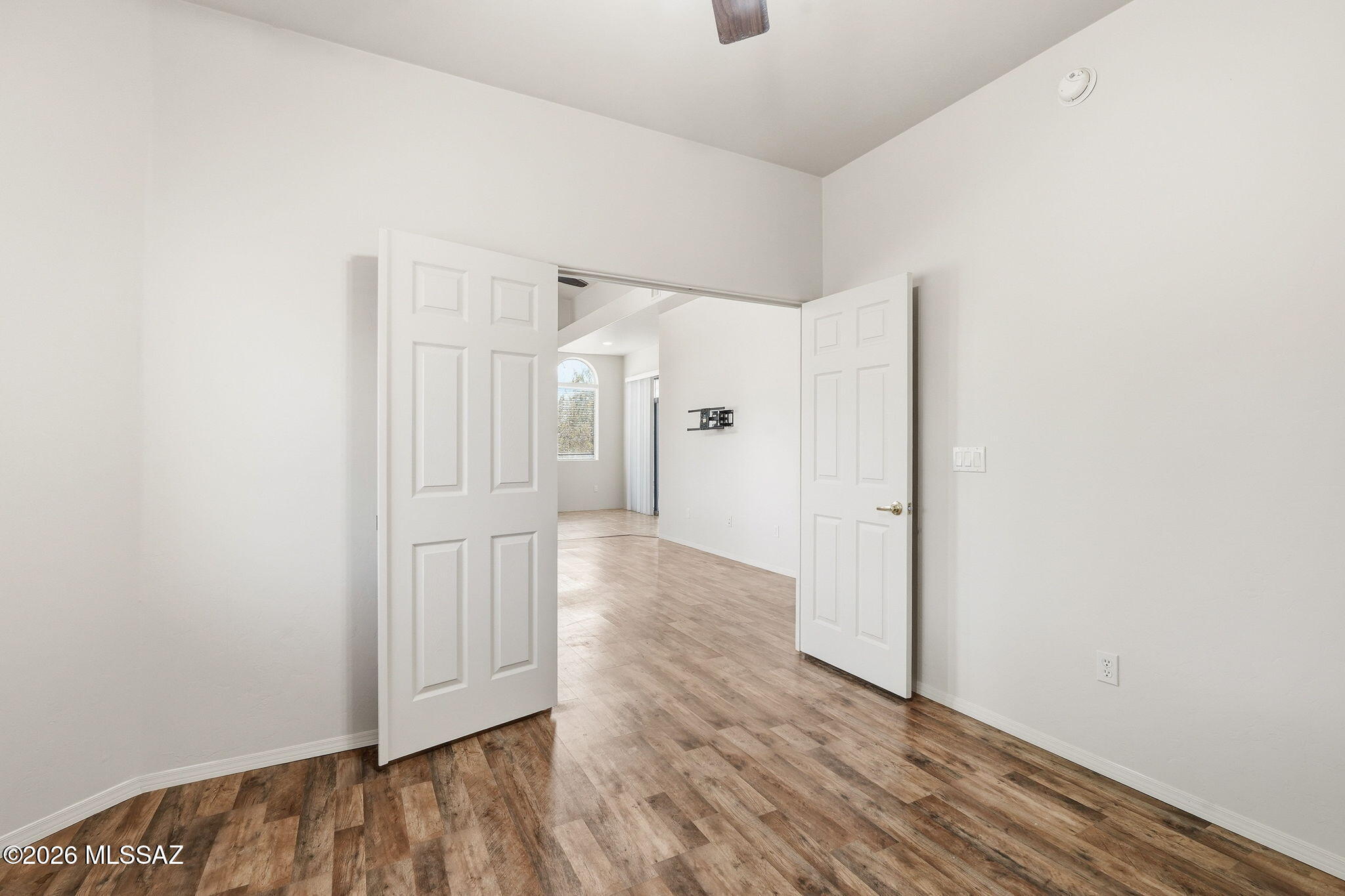 Kinney Village (1-112) - Residential