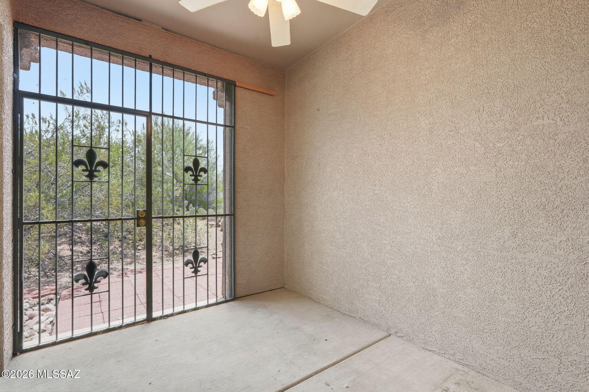 Kinney Village (1-112) - Residential
