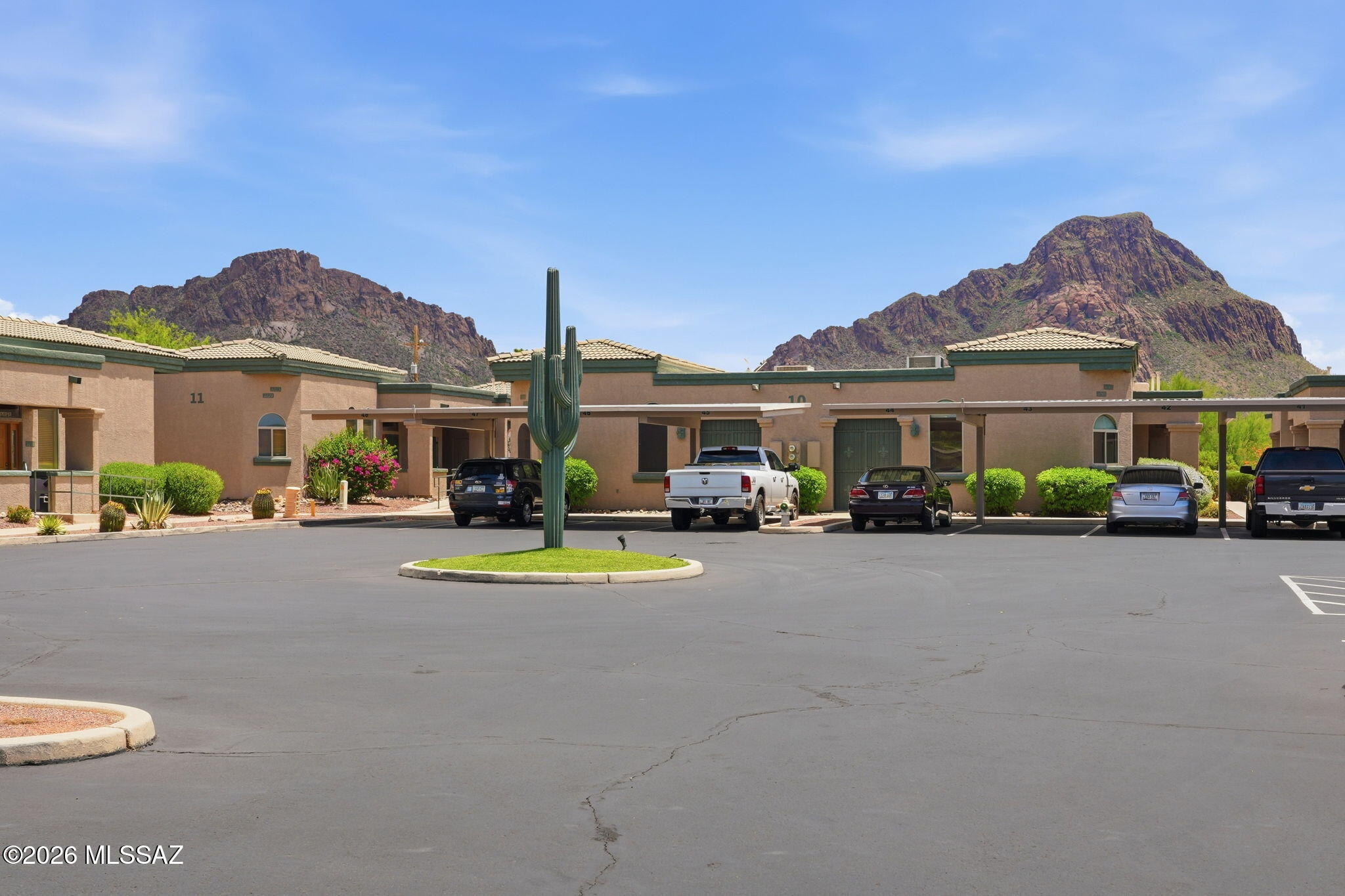 Kinney Village (1-112) - Residential