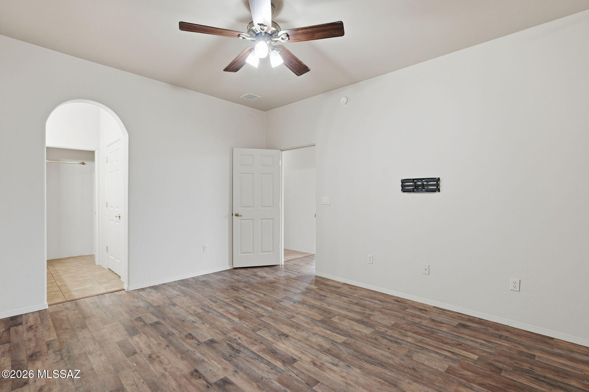 Kinney Village (1-112) - Residential