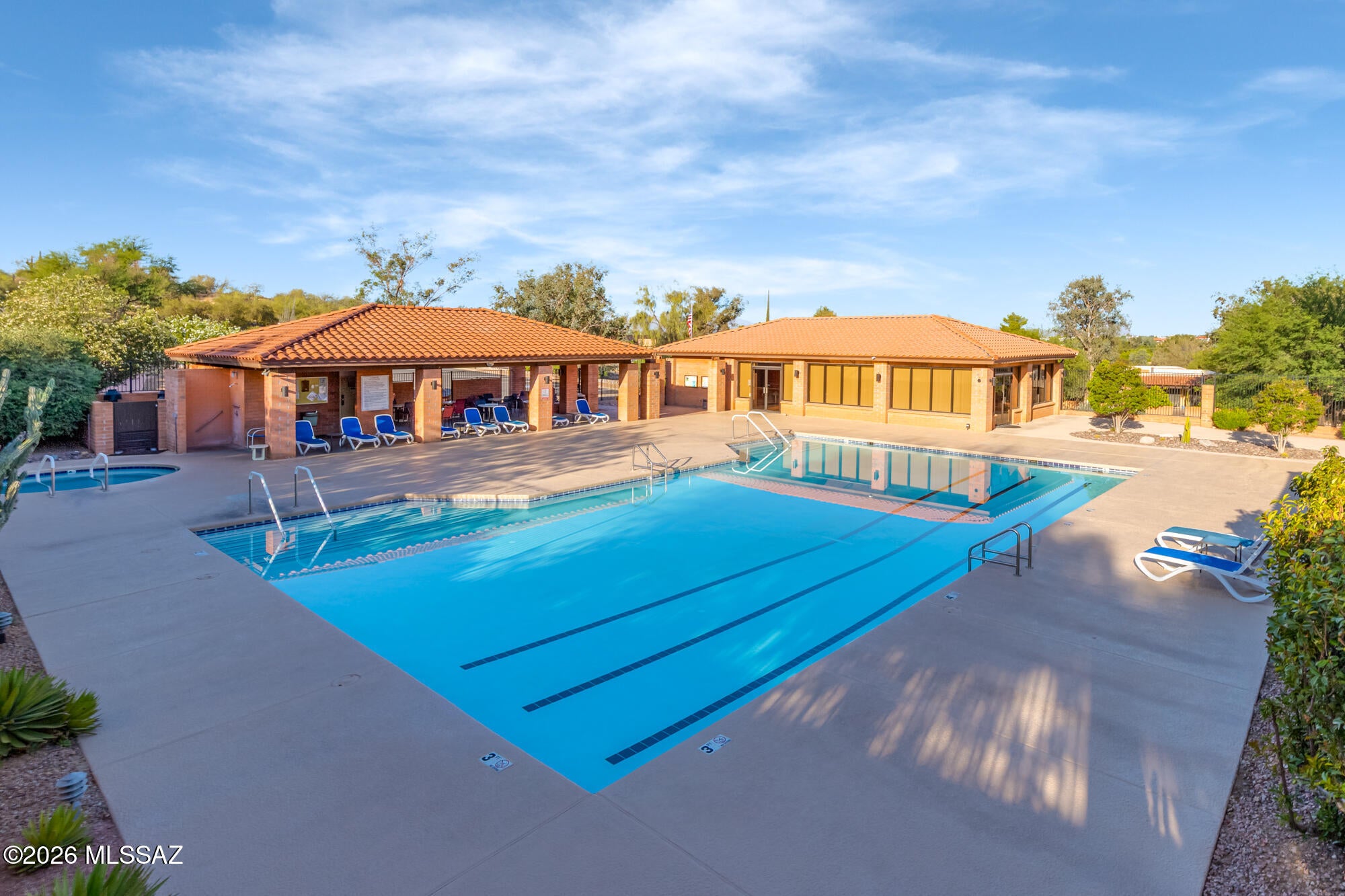 La Cholla Hills(1-313) - Residential
