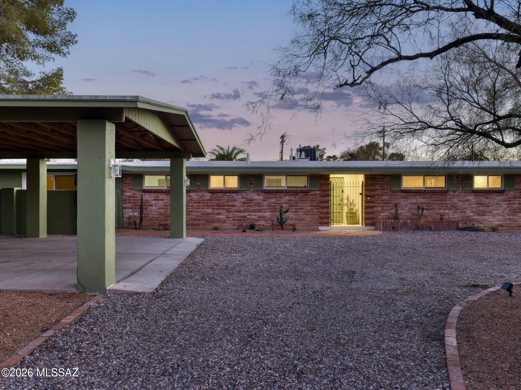 Indian Ridge Terrace (1-32) - Residential