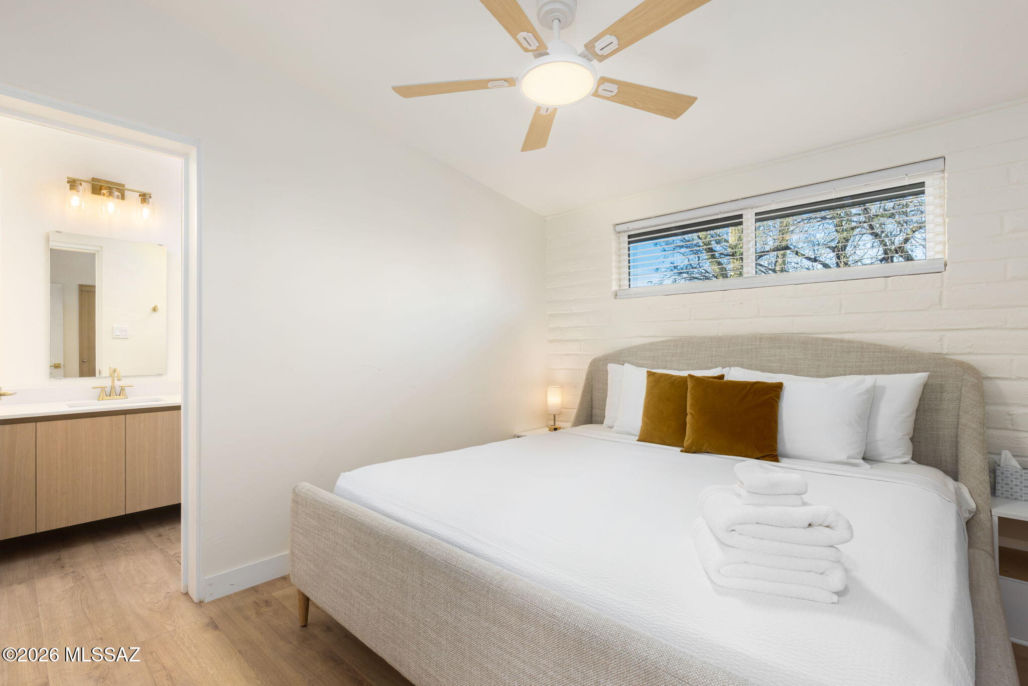Indian Ridge Terrace (1-32) - Residential