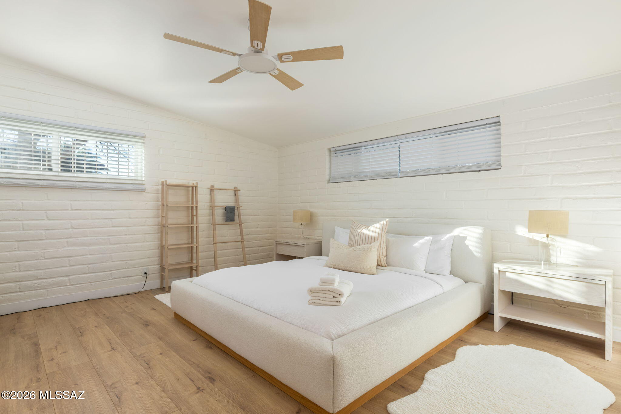 Indian Ridge Terrace (1-32) - Residential