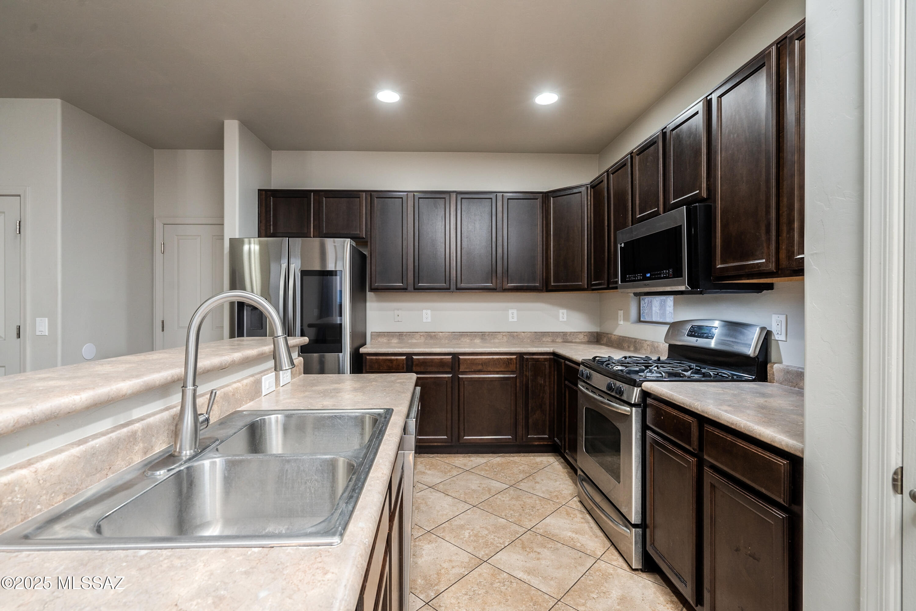 Rancho Del Lago (1-100) - Residential