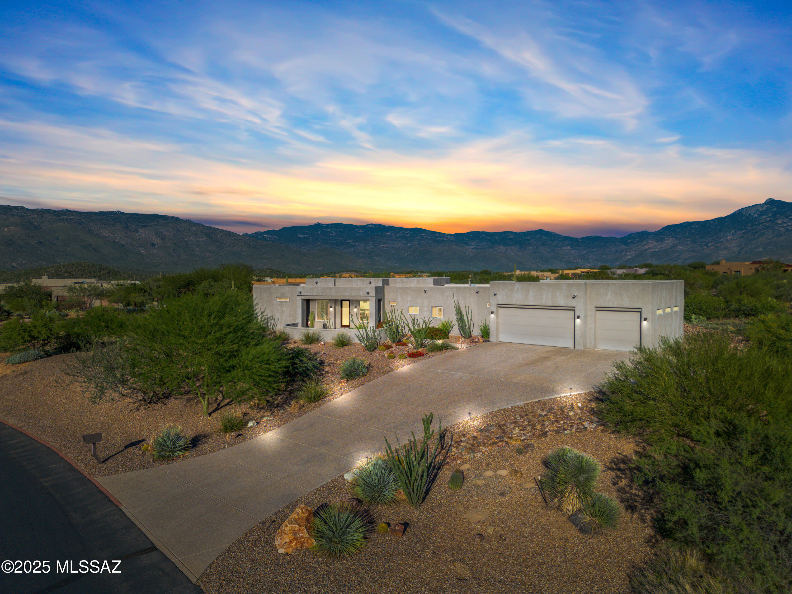 Coyote Creek (1-395) - Residential