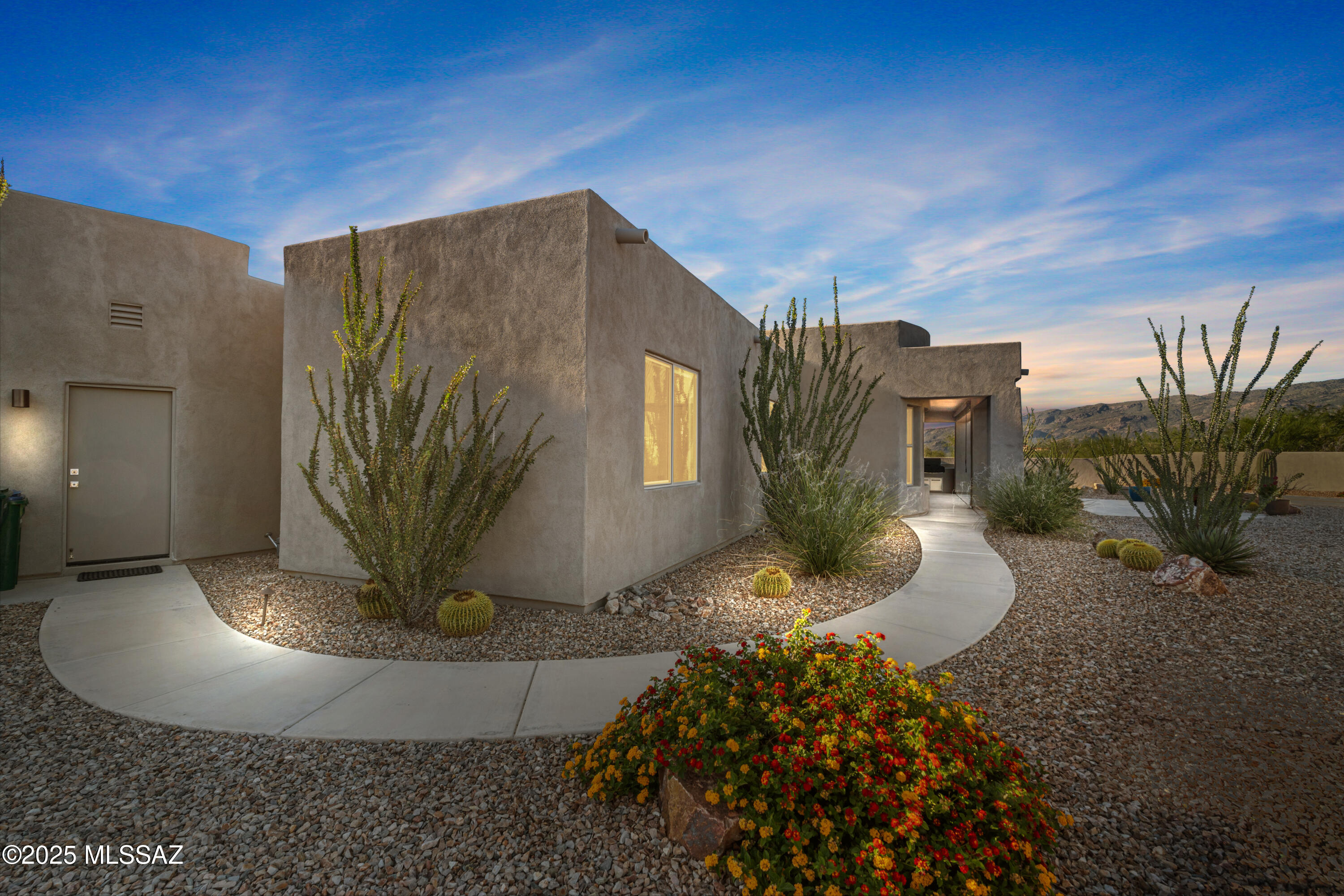 Coyote Creek (1-395) - Residential