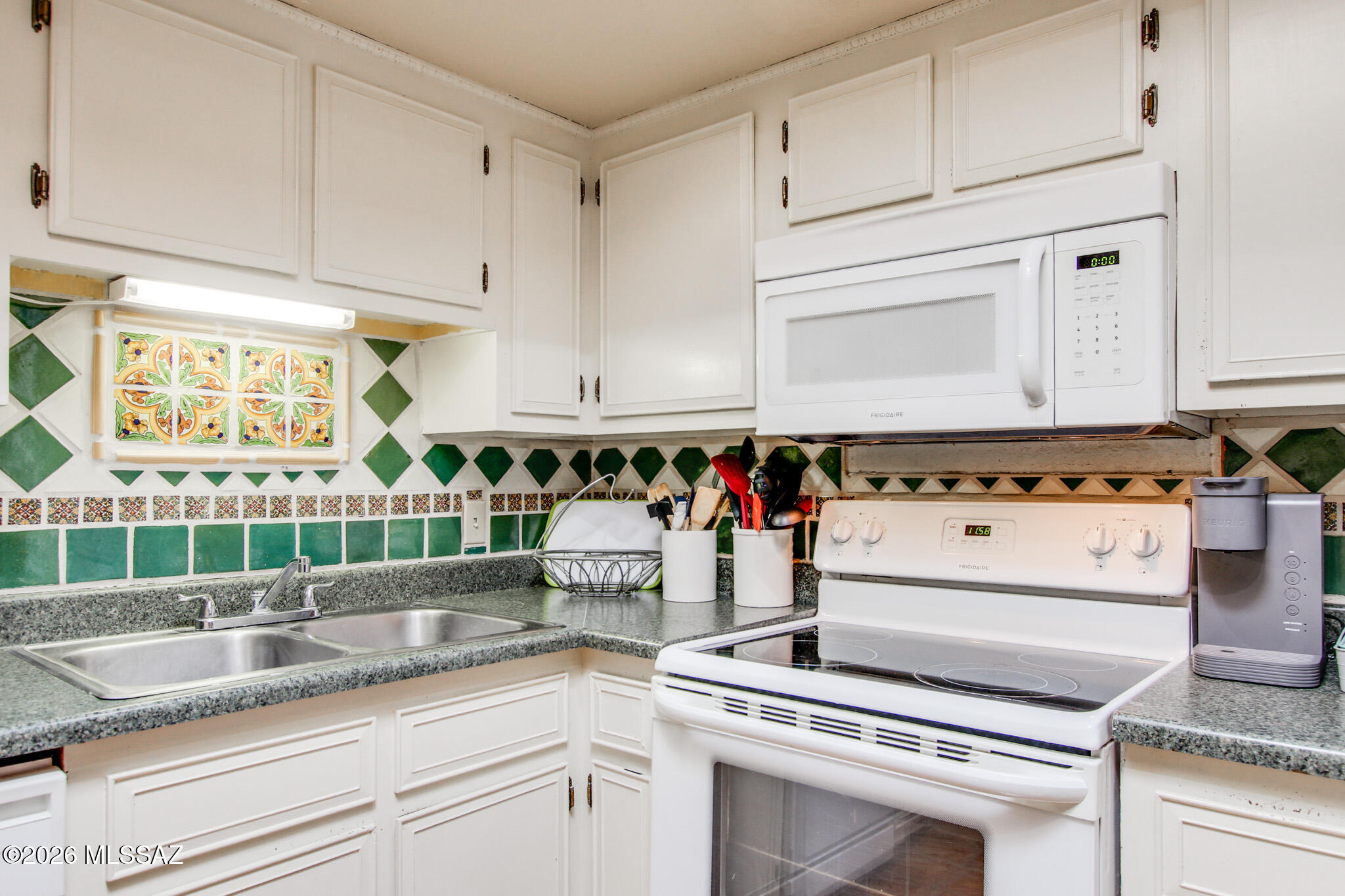 Las Casas Bellas Condo (1-44) - Residential