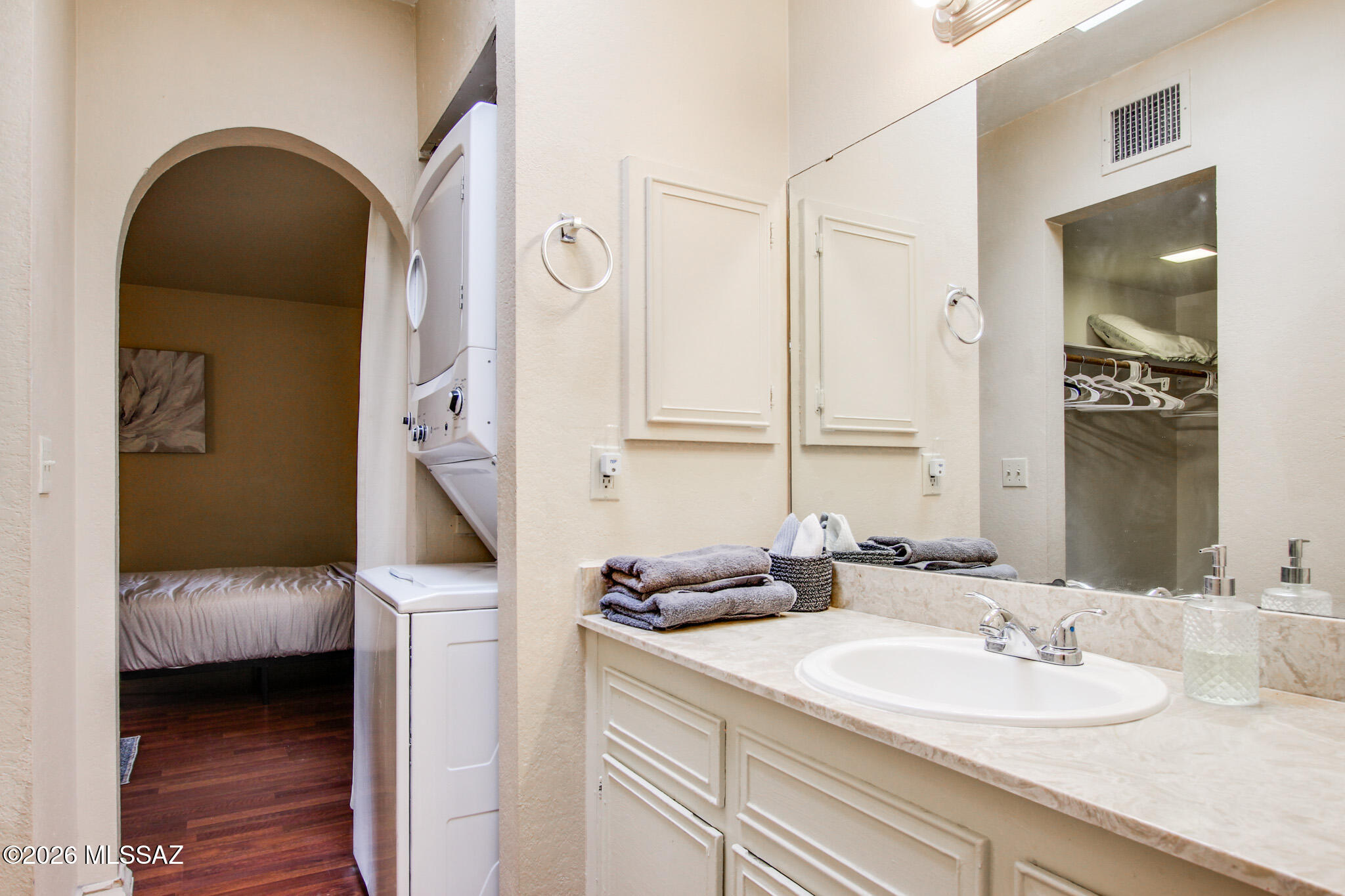 Las Casas Bellas Condo (1-44) - Residential