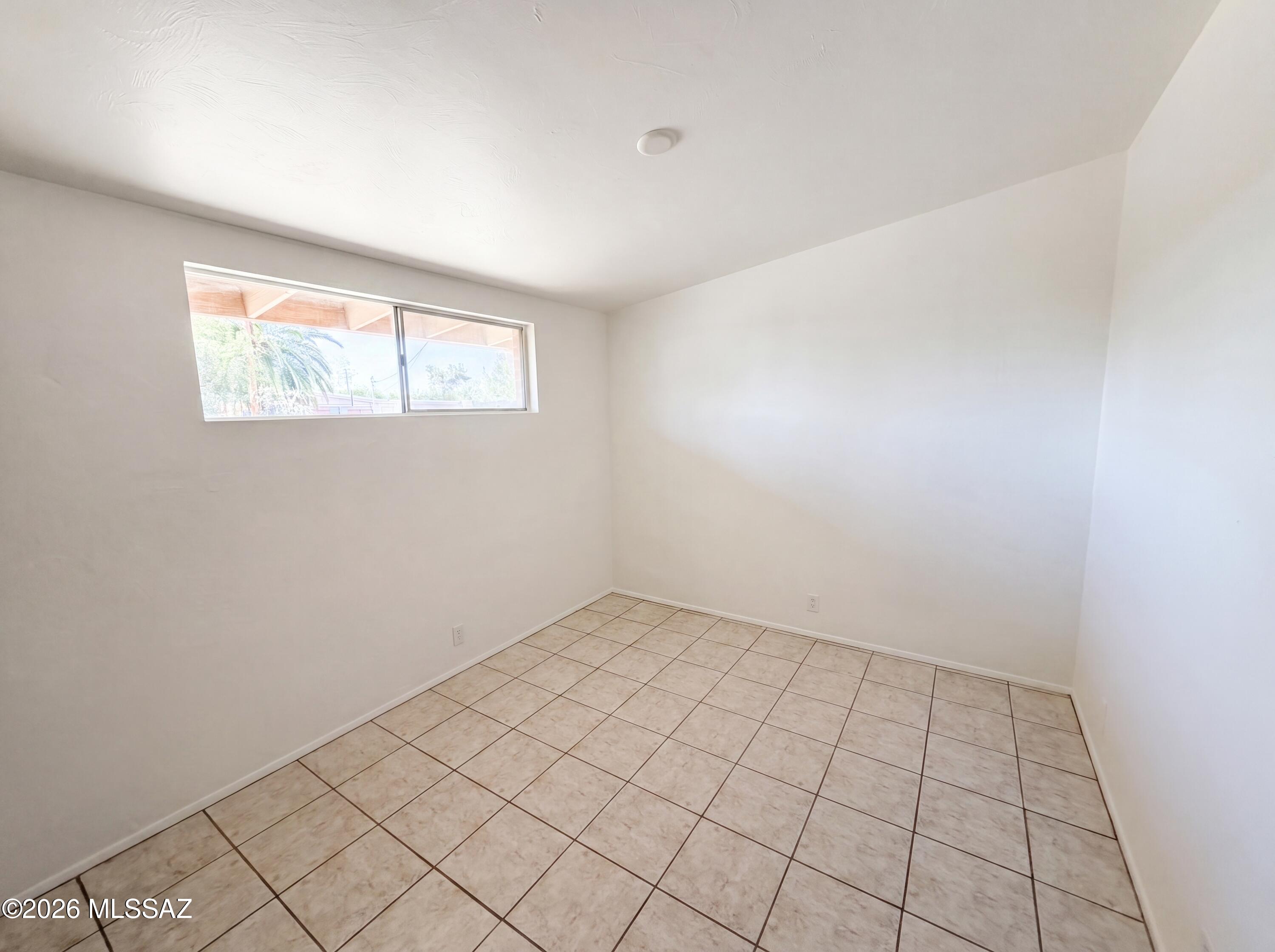 Longview Estates (108-193) - Residential