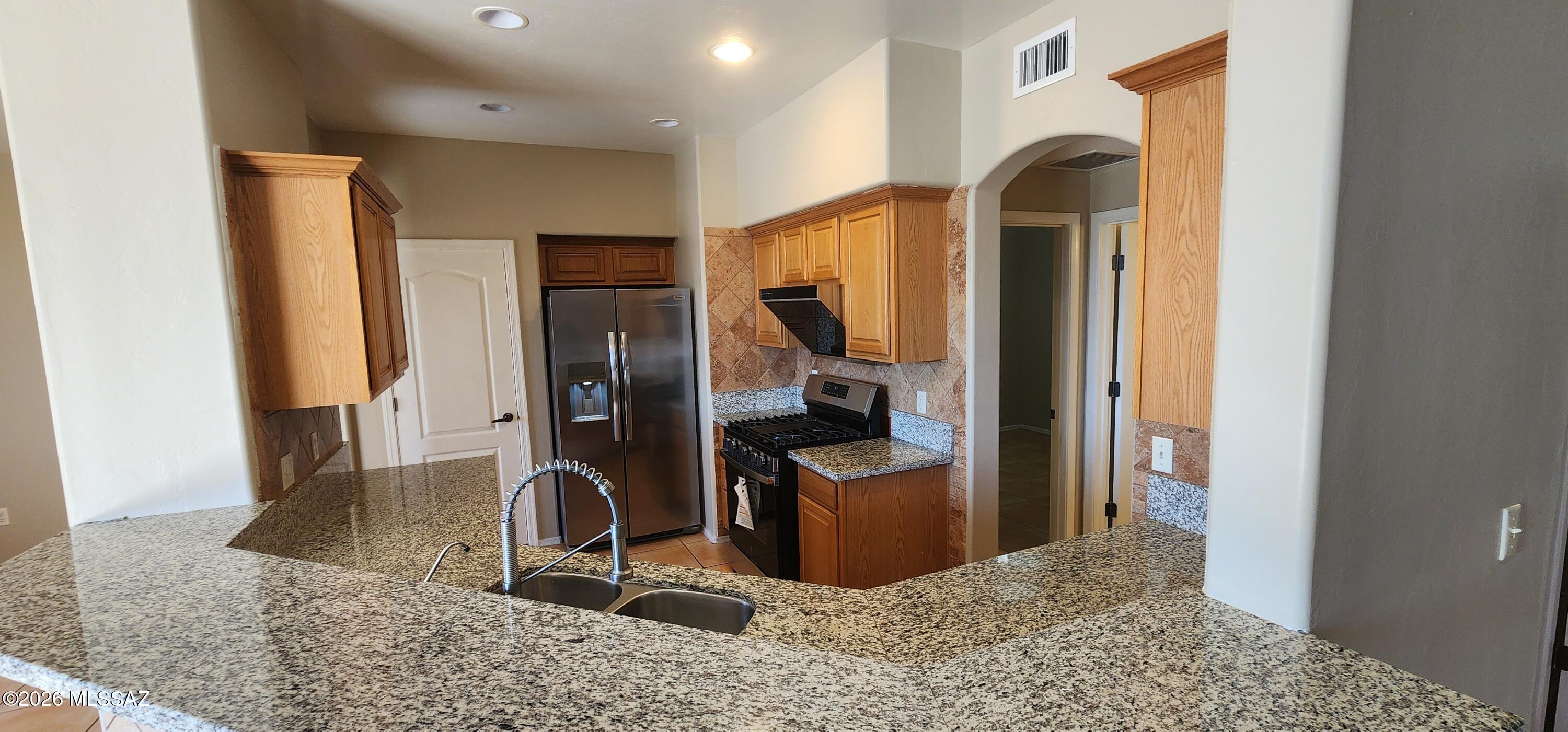 Riverside Crossing (1-133) - Residential Lease