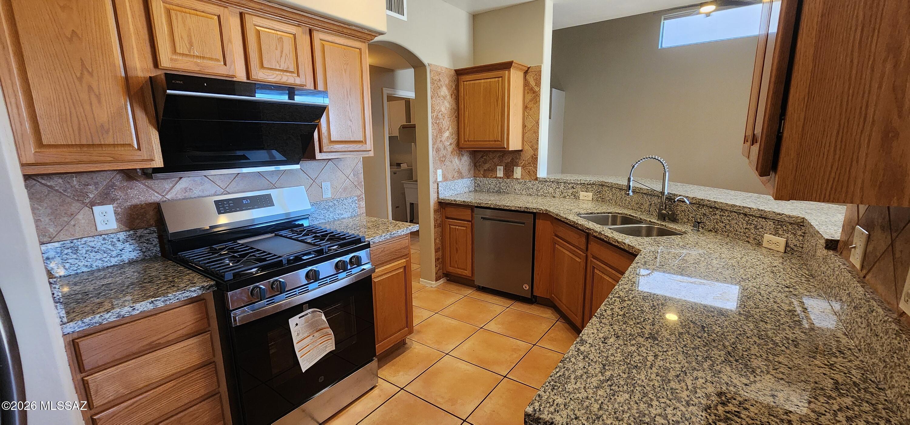 Riverside Crossing (1-133) - Residential Lease