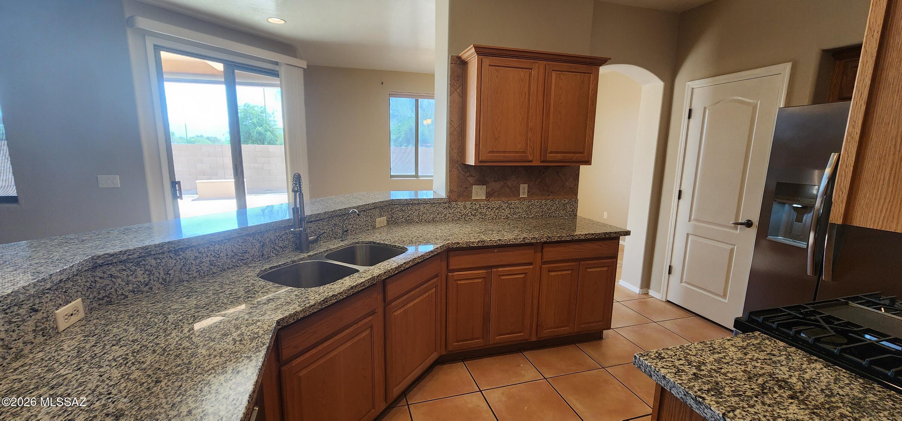 Riverside Crossing (1-133) - Residential Lease