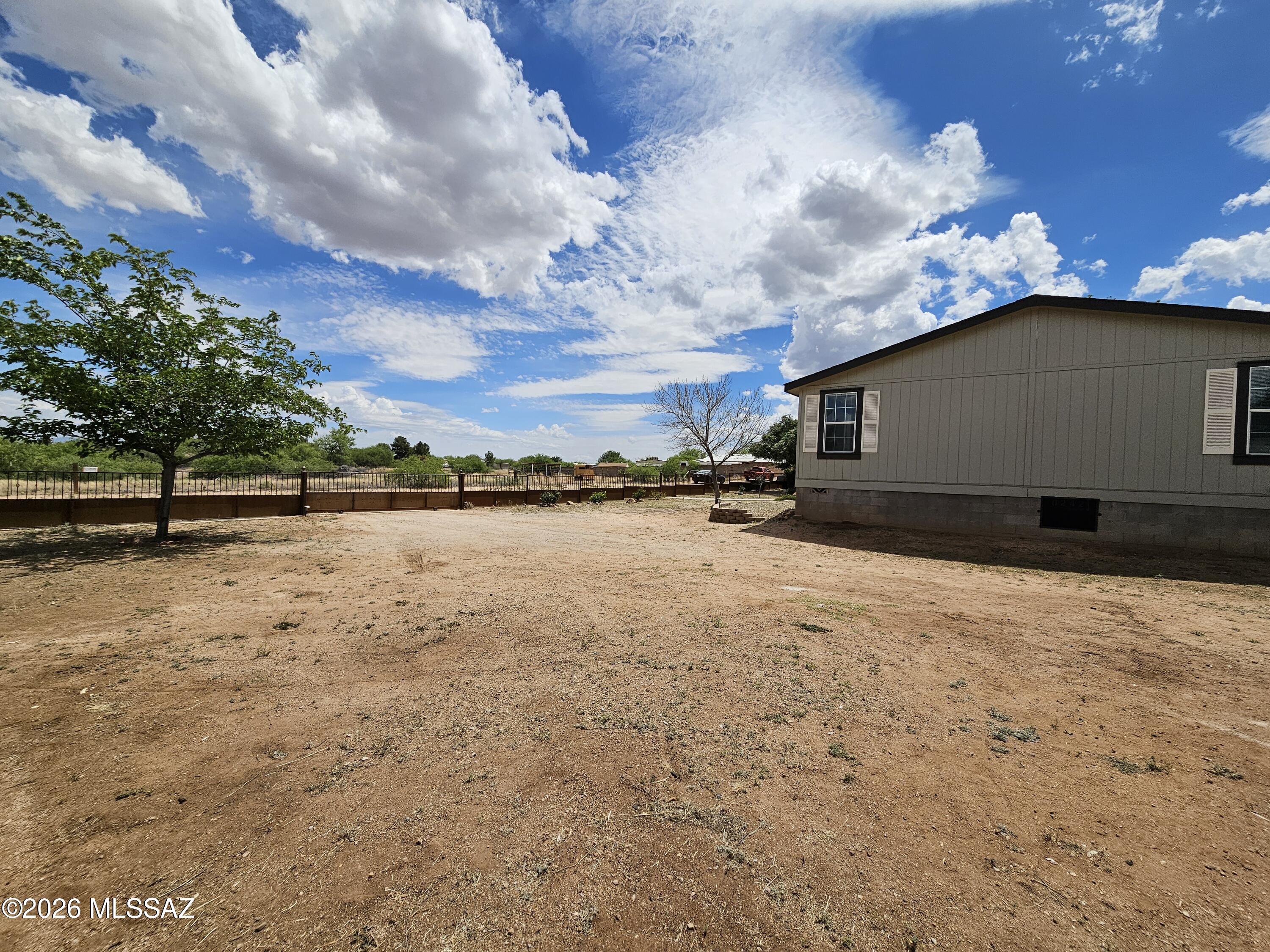 Mescal Lakes - Residential