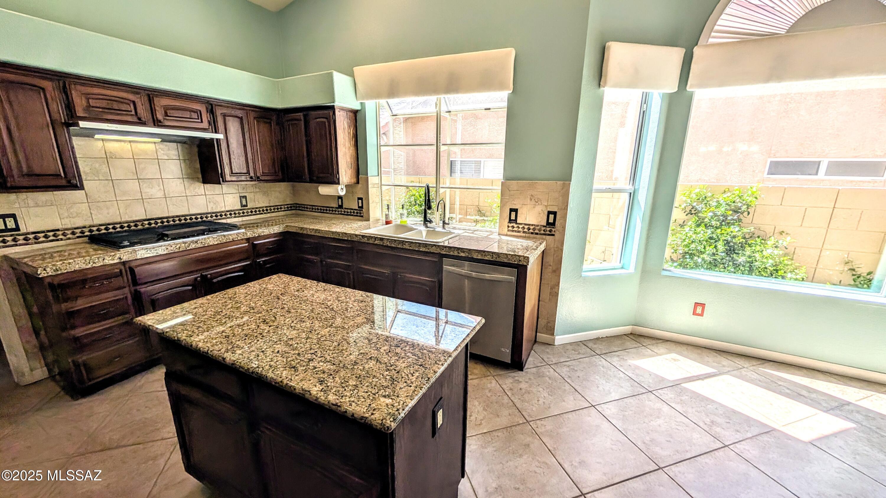 Saddlebrooke - Residential Lease