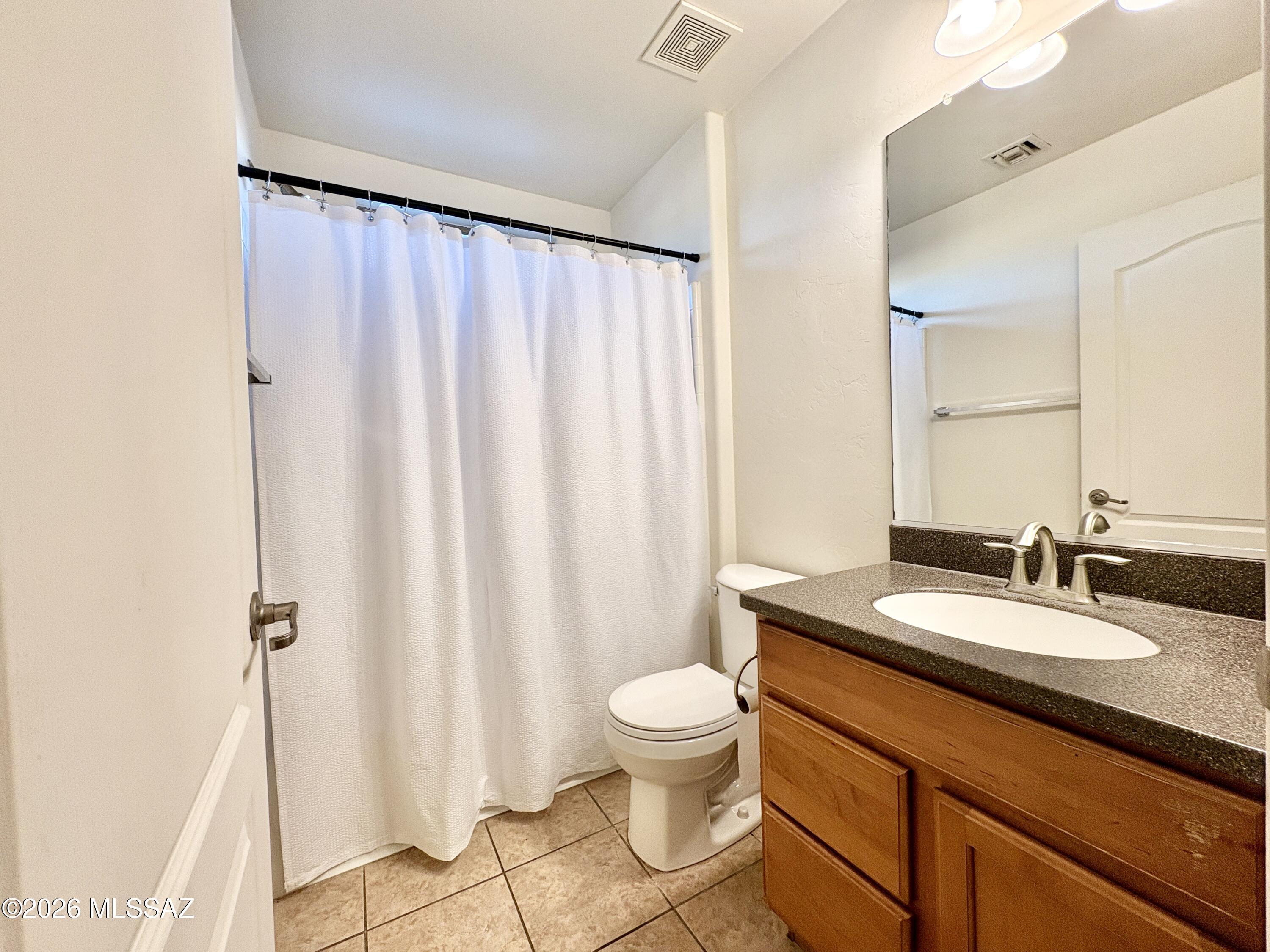 Sycamore Park Village 1 (1-94) - Residential Lease