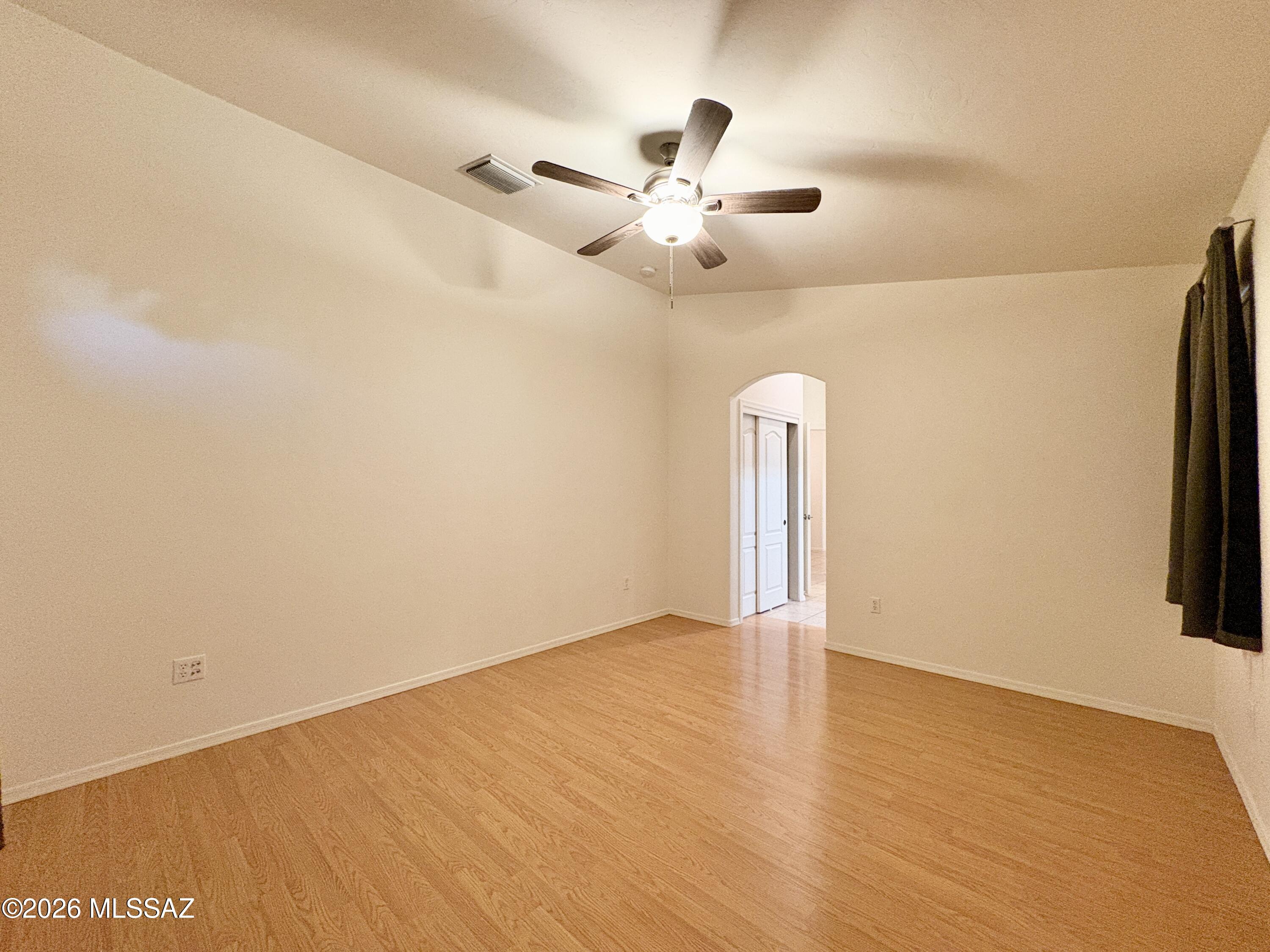 Sycamore Park Village 1 (1-94) - Residential Lease