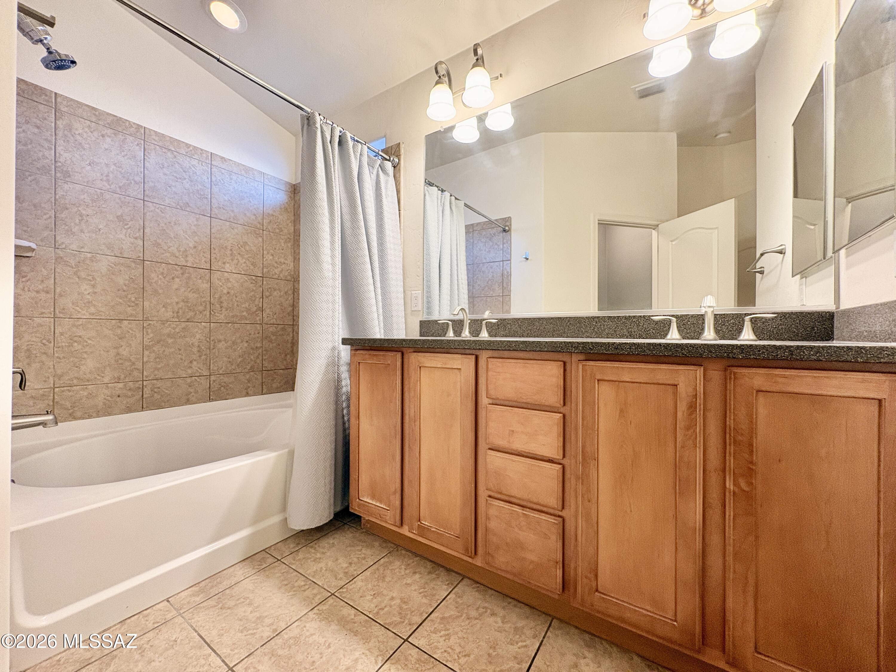 Sycamore Park Village 1 (1-94) - Residential Lease