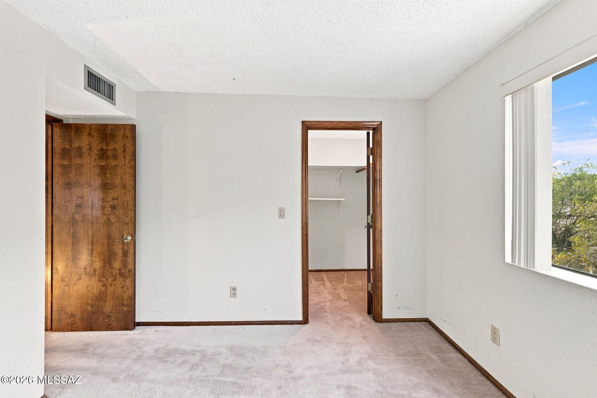 Catalina Madre (1-70) - Residential