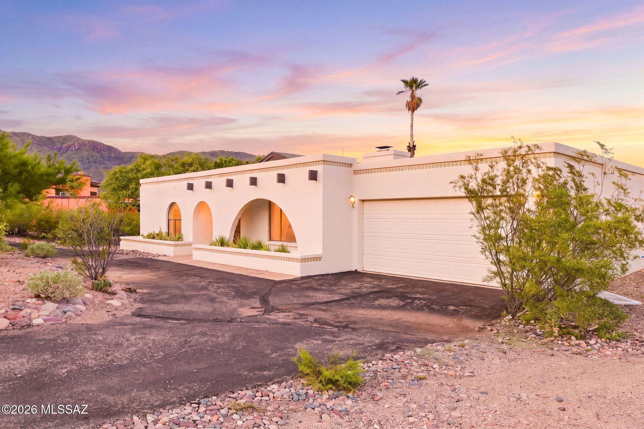 Catalina Madre (1-70) - Residential