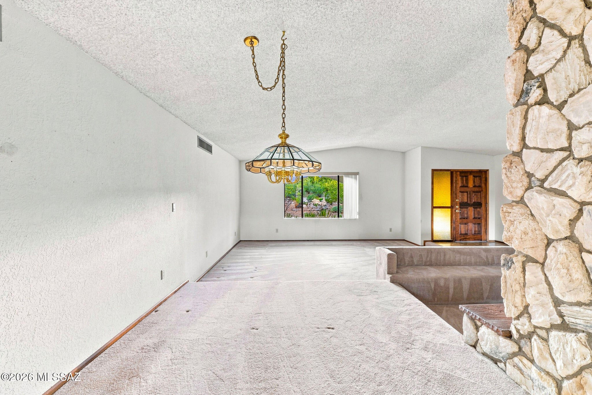 Catalina Madre (1-70) - Residential