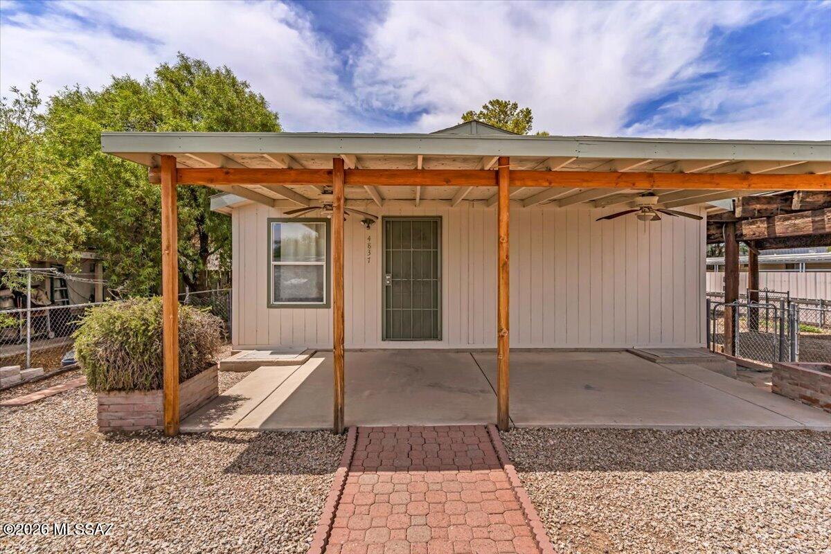 Cholla Manor (1-86) - Residential