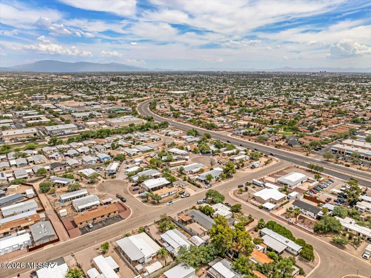 Cholla Manor (1-86) - Residential