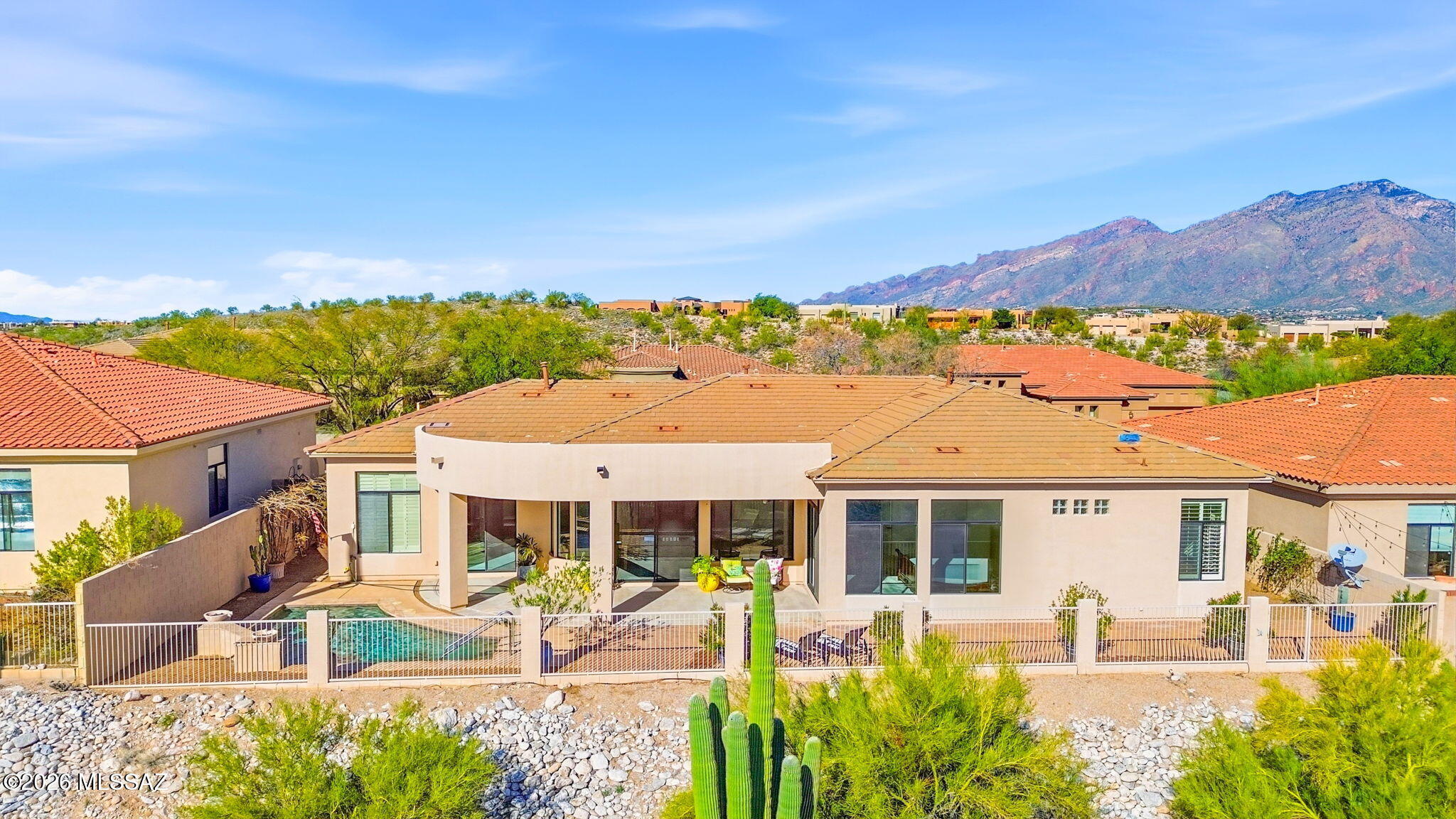 Sabino Mountain (1-290) - Residential