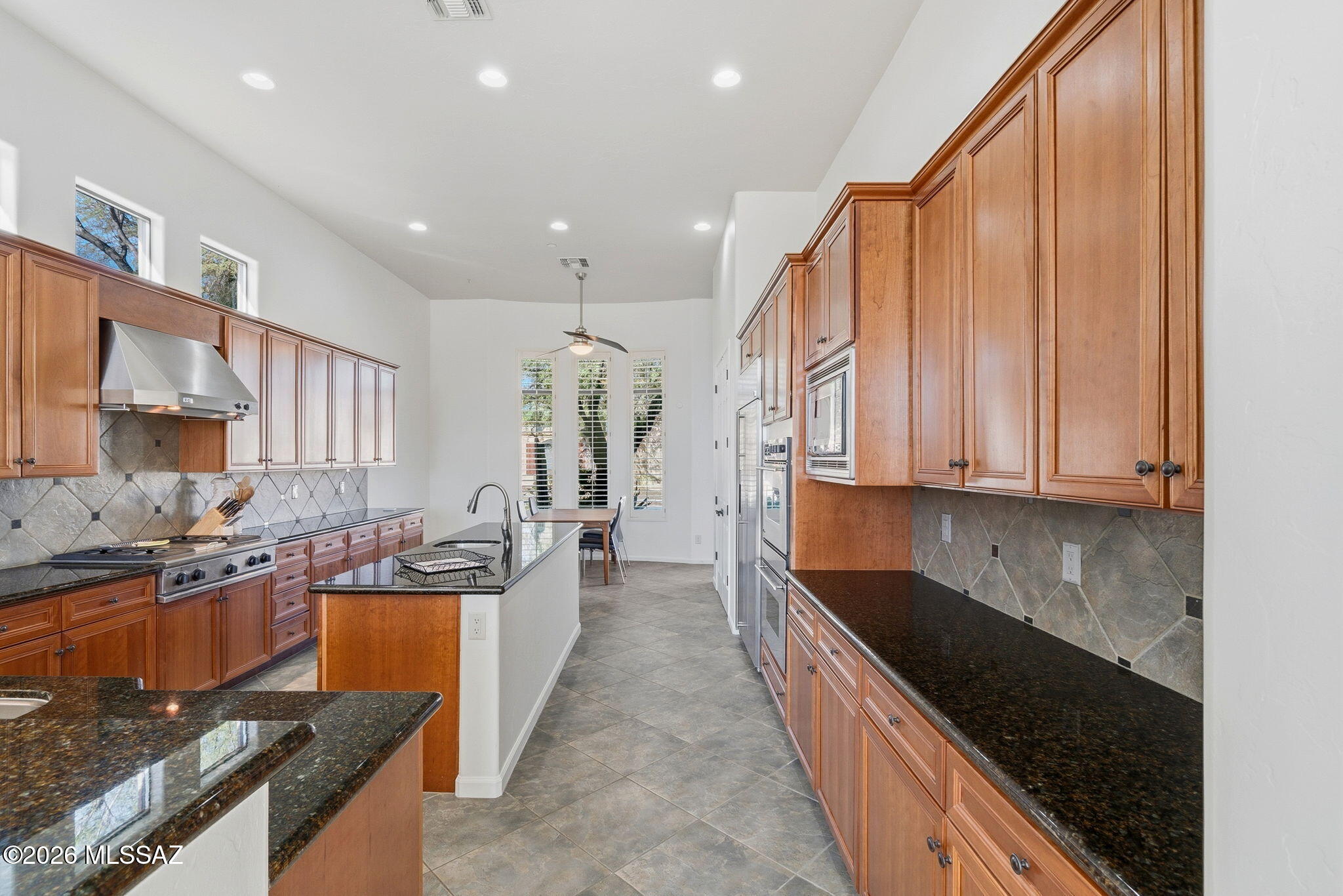 Sabino Mountain (1-290) - Residential