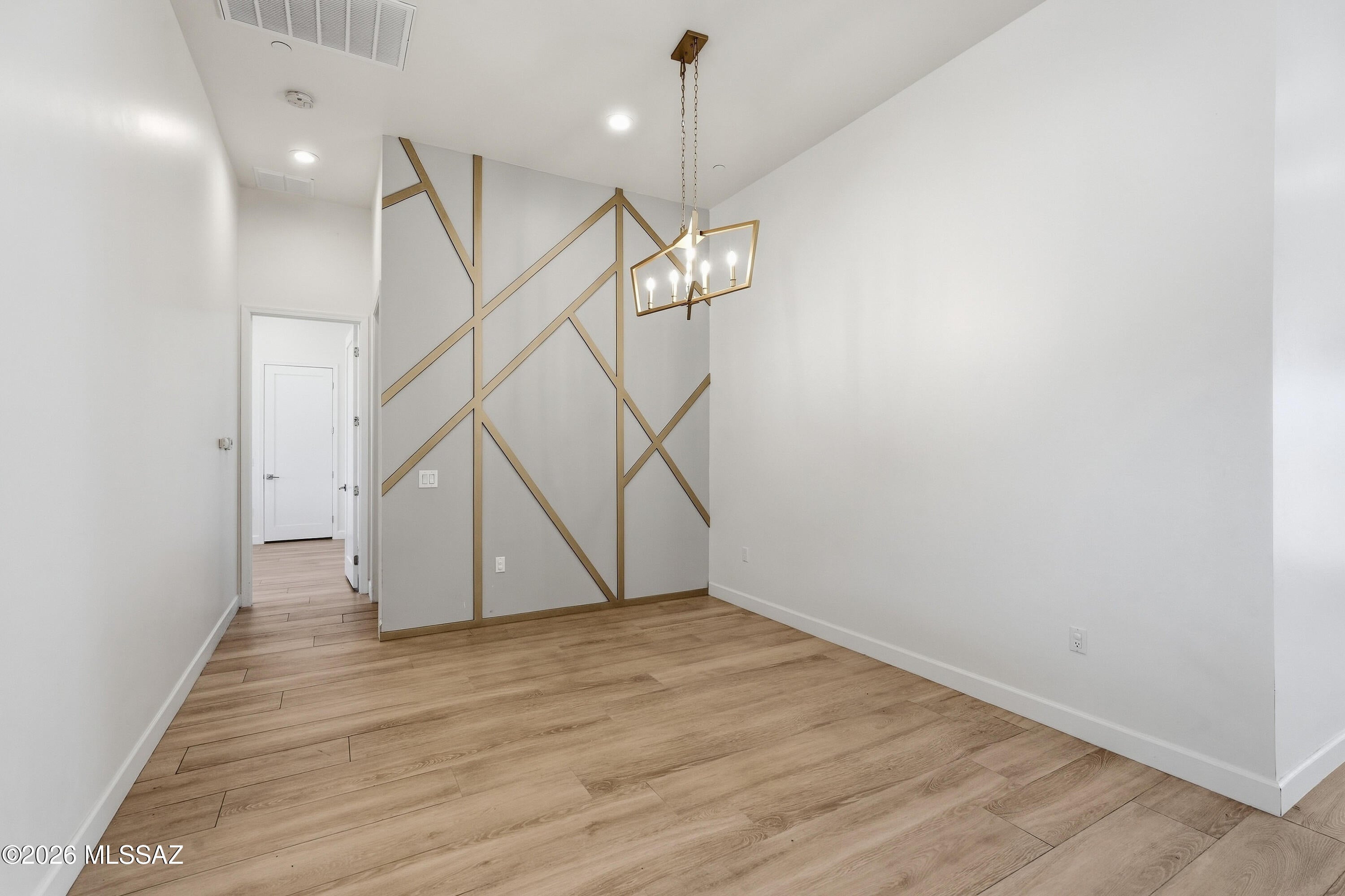 Gracious Estates (1-30) - Residential