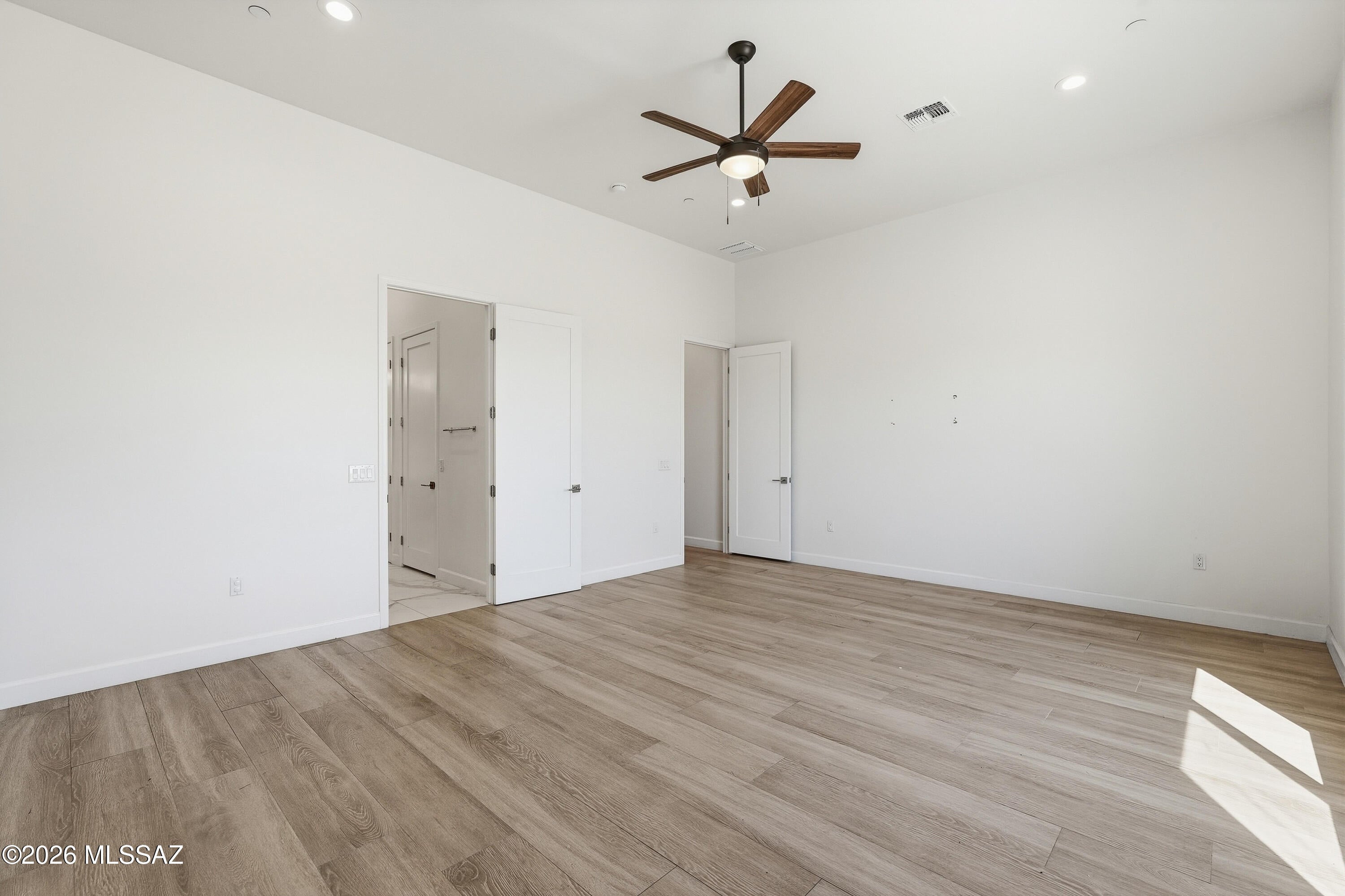 Gracious Estates (1-30) - Residential