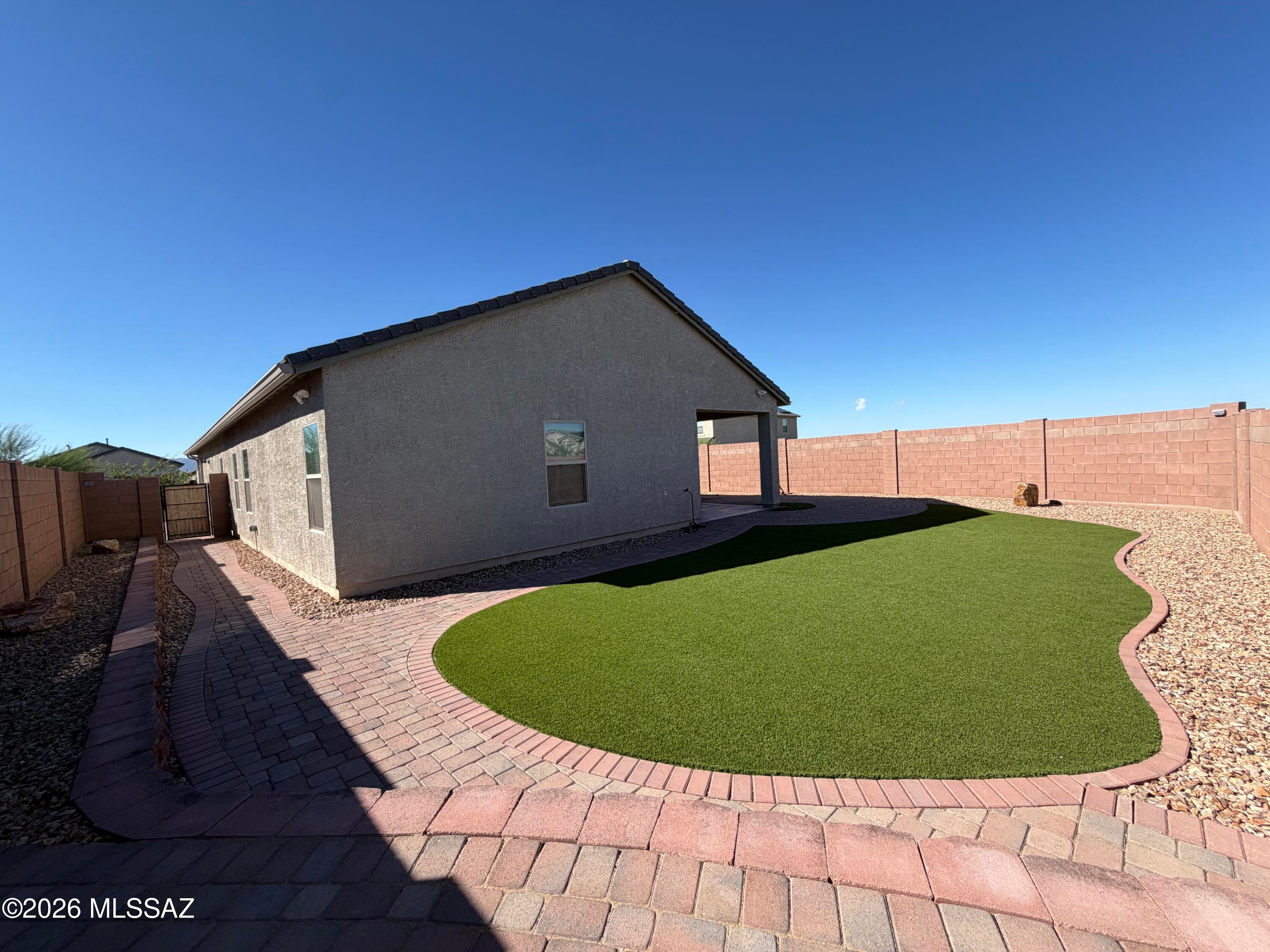 Weissman Ridge - Residential Lease