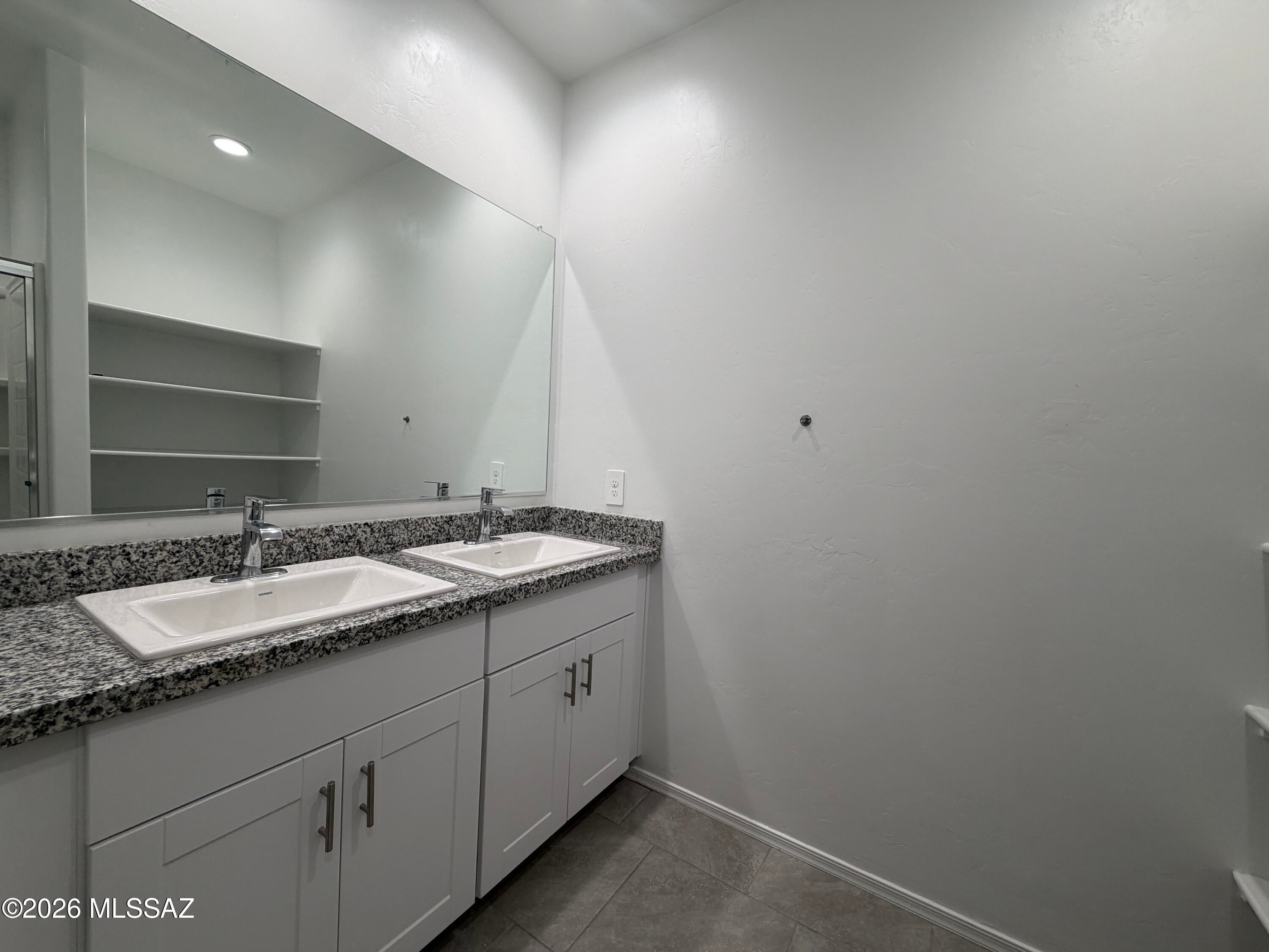 Weissman Ridge - Residential Lease