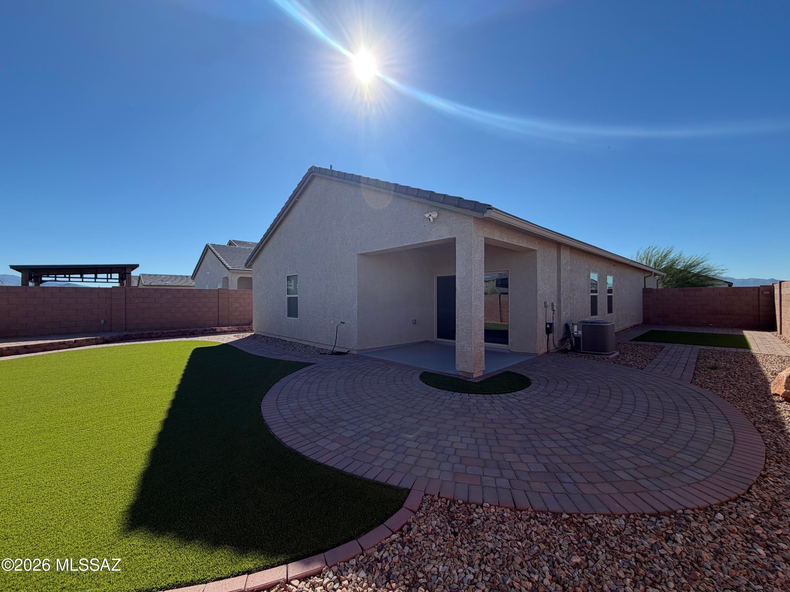 Weissman Ridge - Residential Lease
