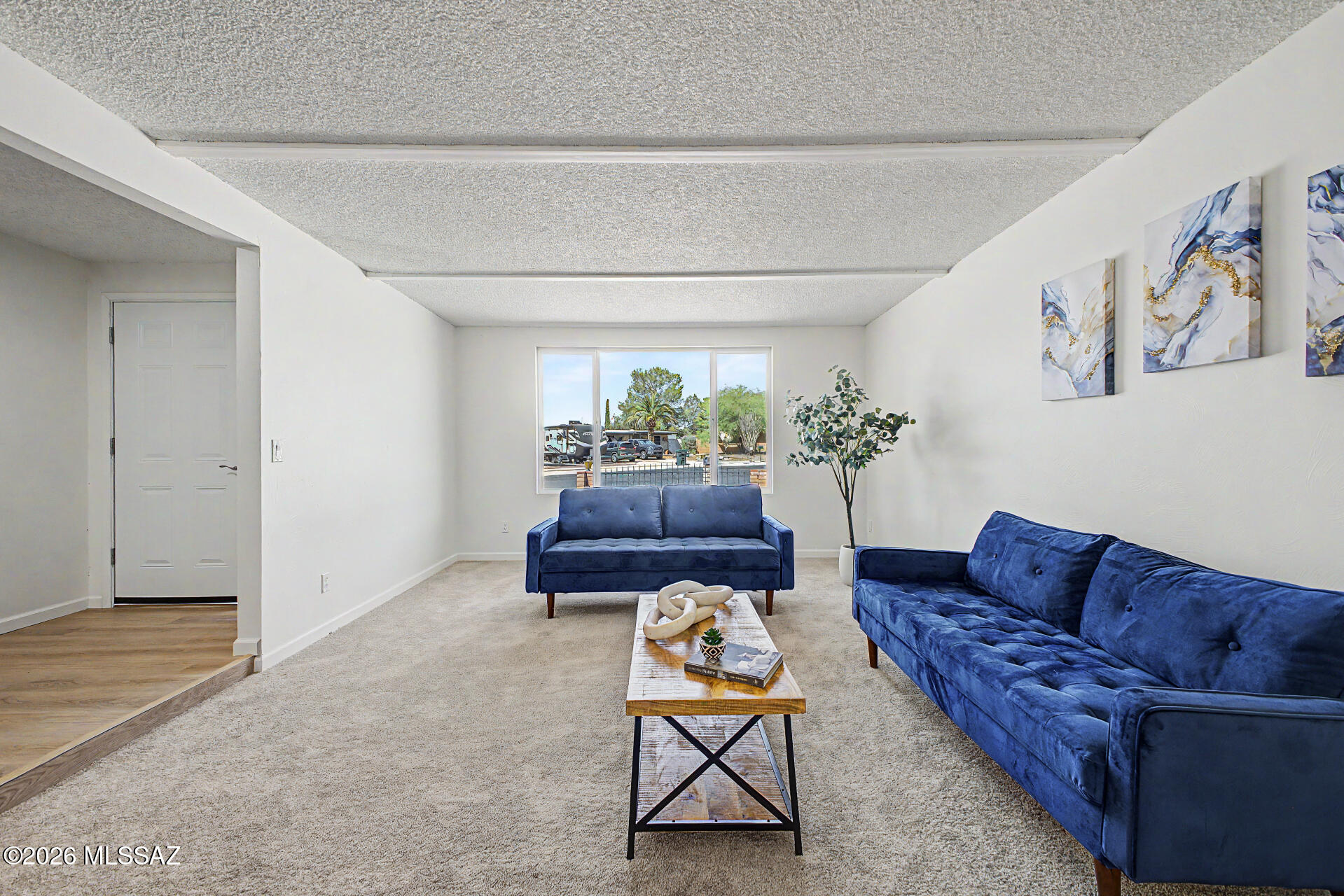 Essex Gardens East (1-44) - Residential
